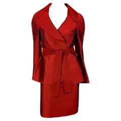 Trajes, conjuntos y conjuntos rojos
