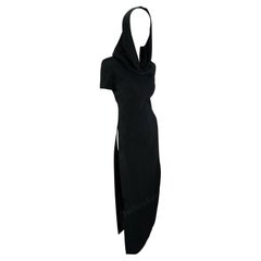 S/S 1996 Dolce & Gabbana Runway Robe tunique à capuche noire à fente haute