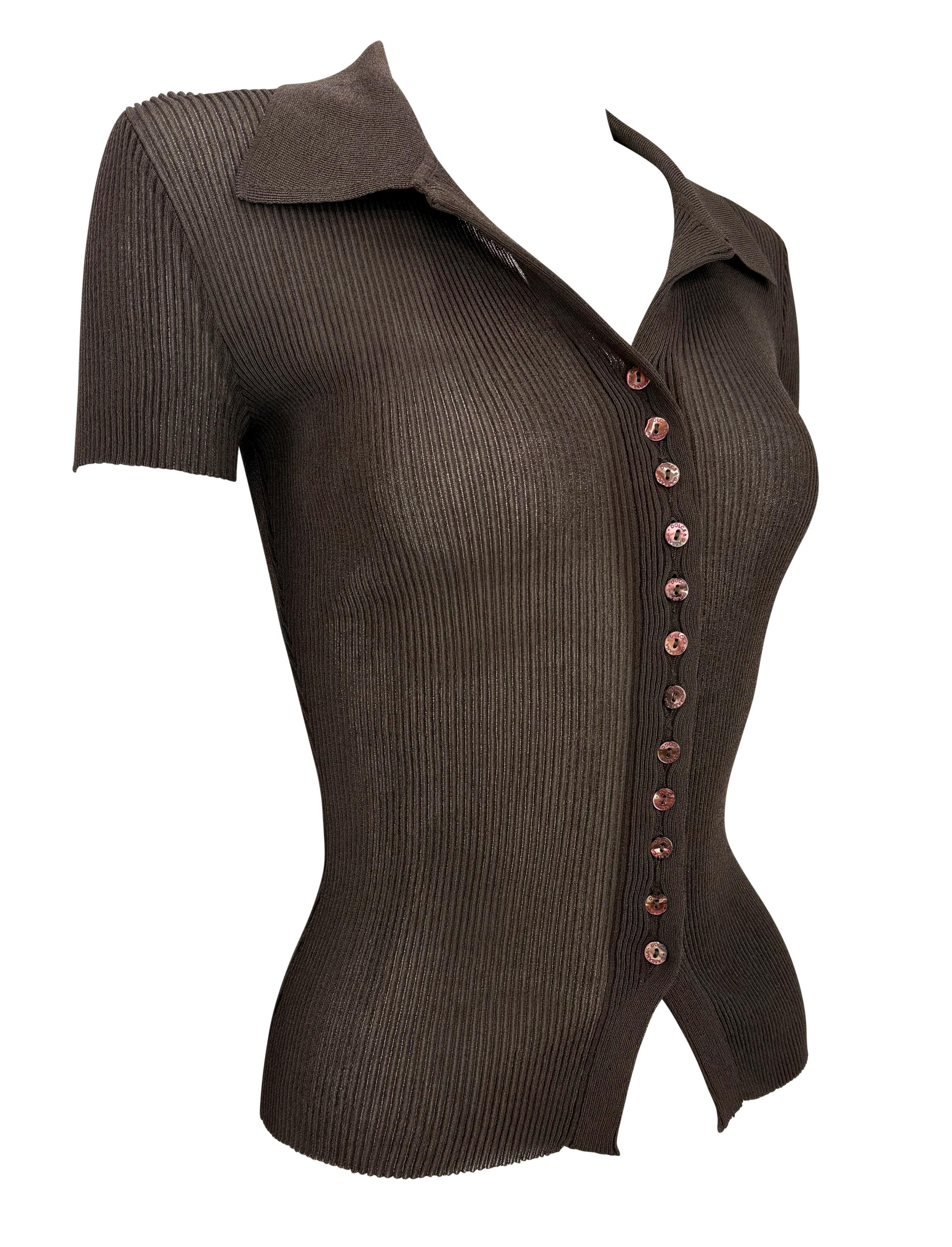 S/S 1996 Dolce & Gabbana Sheer Brown Ribbed Viscose Button Up Polo Top In Good Condition For Sale In West Hollywood, CA
