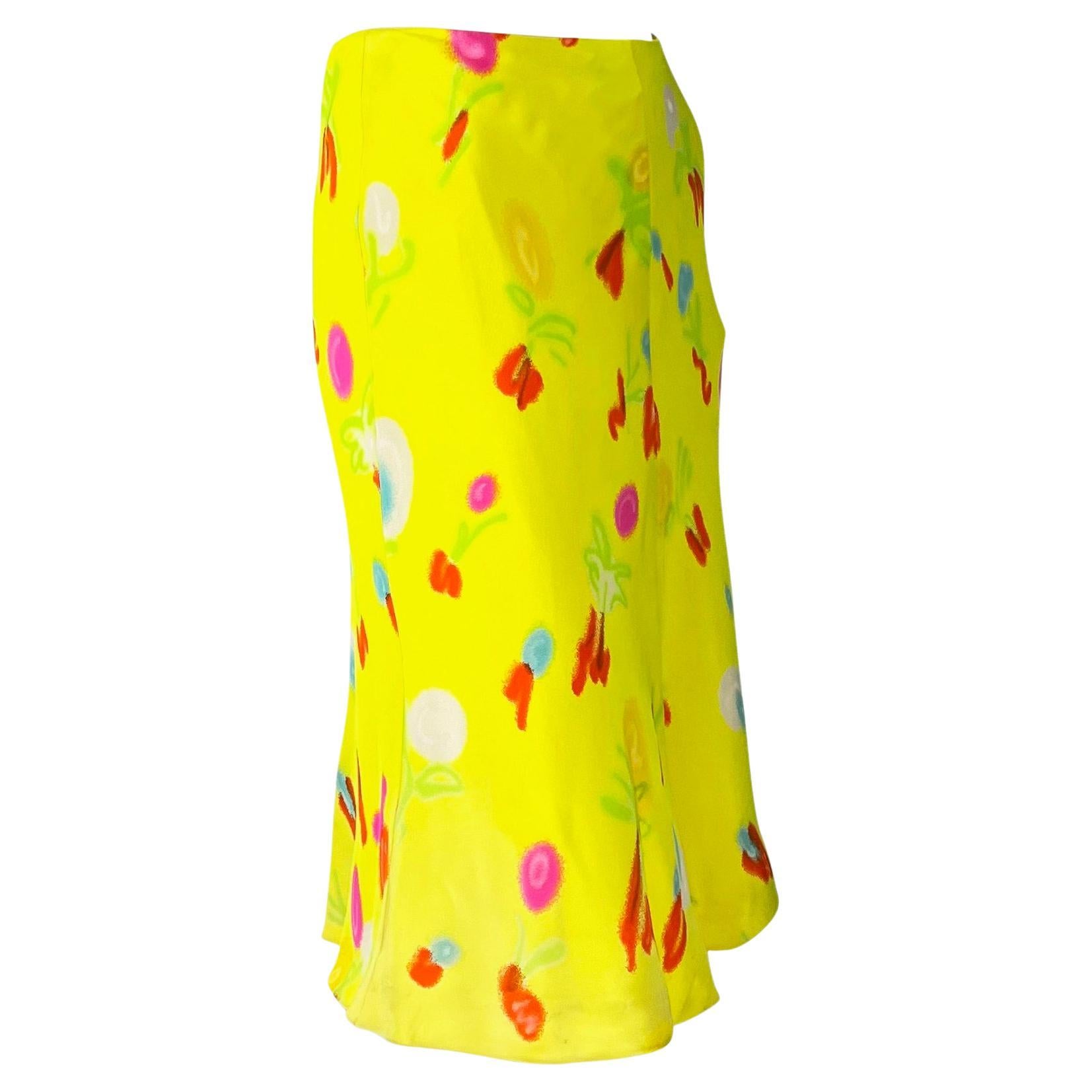 NWT S/S 1996 Gianni Versace Couture Neon Yellow Graffiti Floral Print Skirt For Sale 3