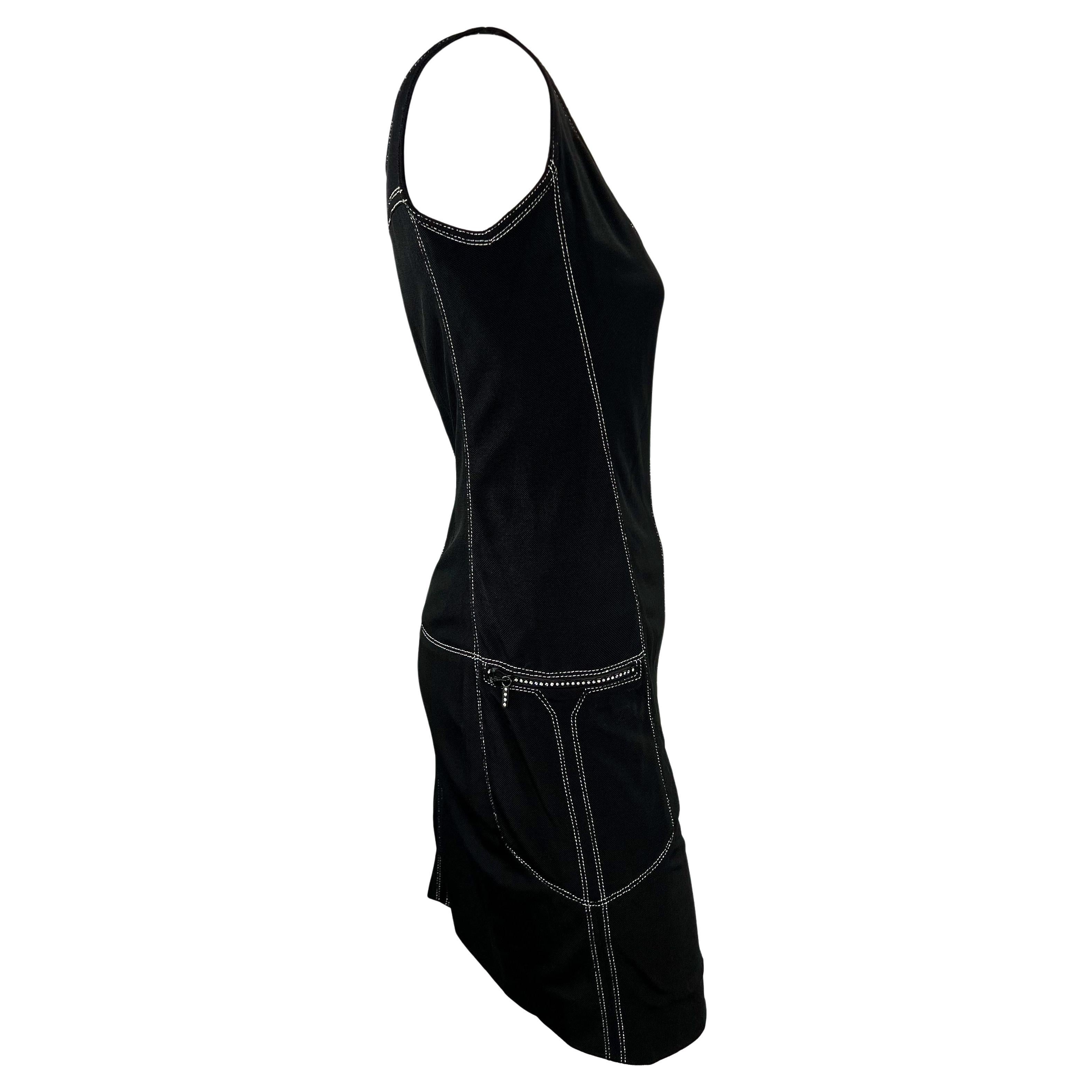 S/S 1996 Gianni Versace Couture Vestido sin mangas Medusa Negro Plata Pedrería en Bueno Estado en West Hollywood, CA
