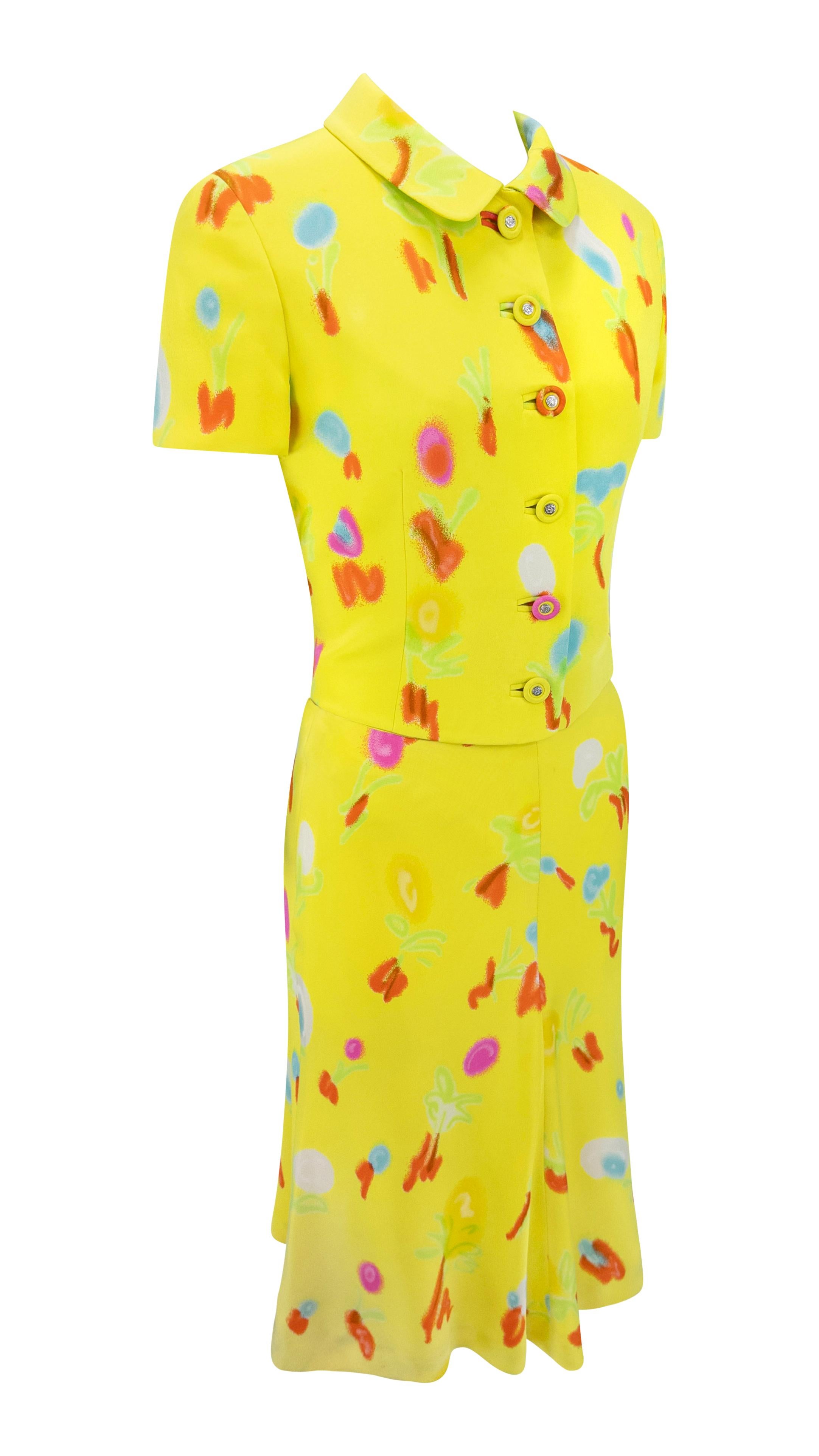 P/E 1996 Gianni Versace Abito a maniche corte giallo neon con graffiti floreali in vendita 3