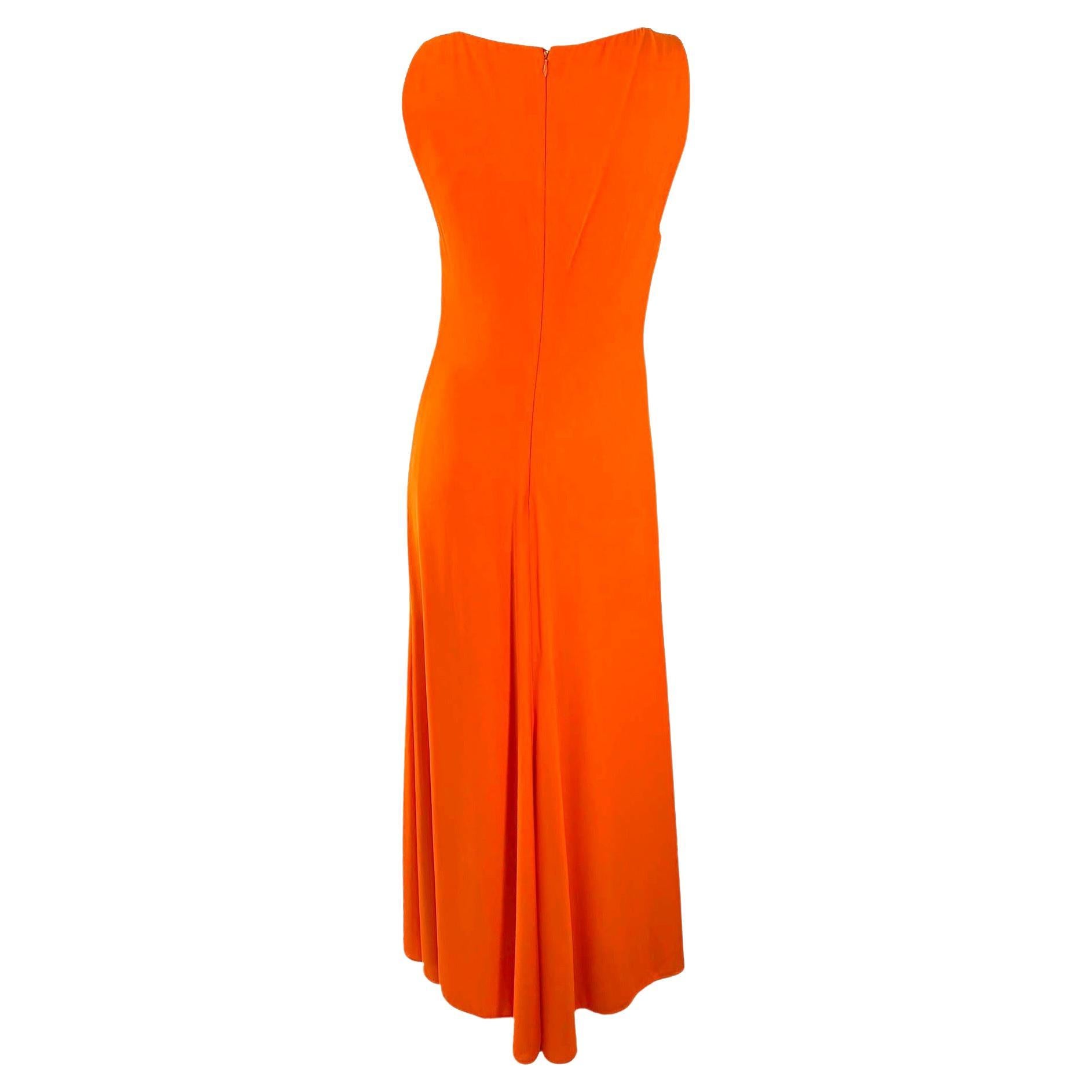 S/S 1996 Gianni Versace Couture Runway Ad Orange Bodycon Robe Helena Cindy Amber en vente 3
