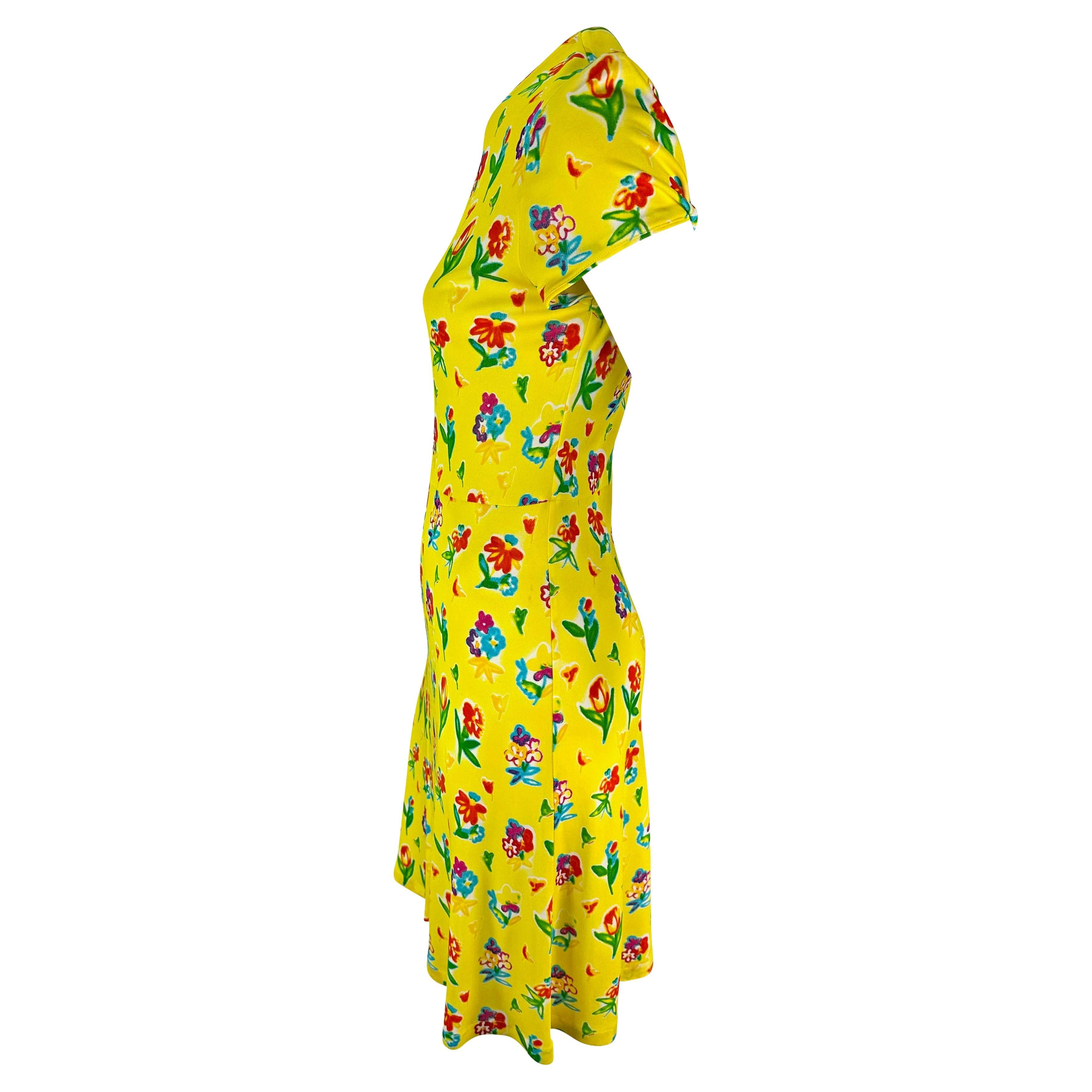 Women's S/S 1996 Gianni Versace Yellow Floral Short Sleeve Viscose Midi Dress For Sale