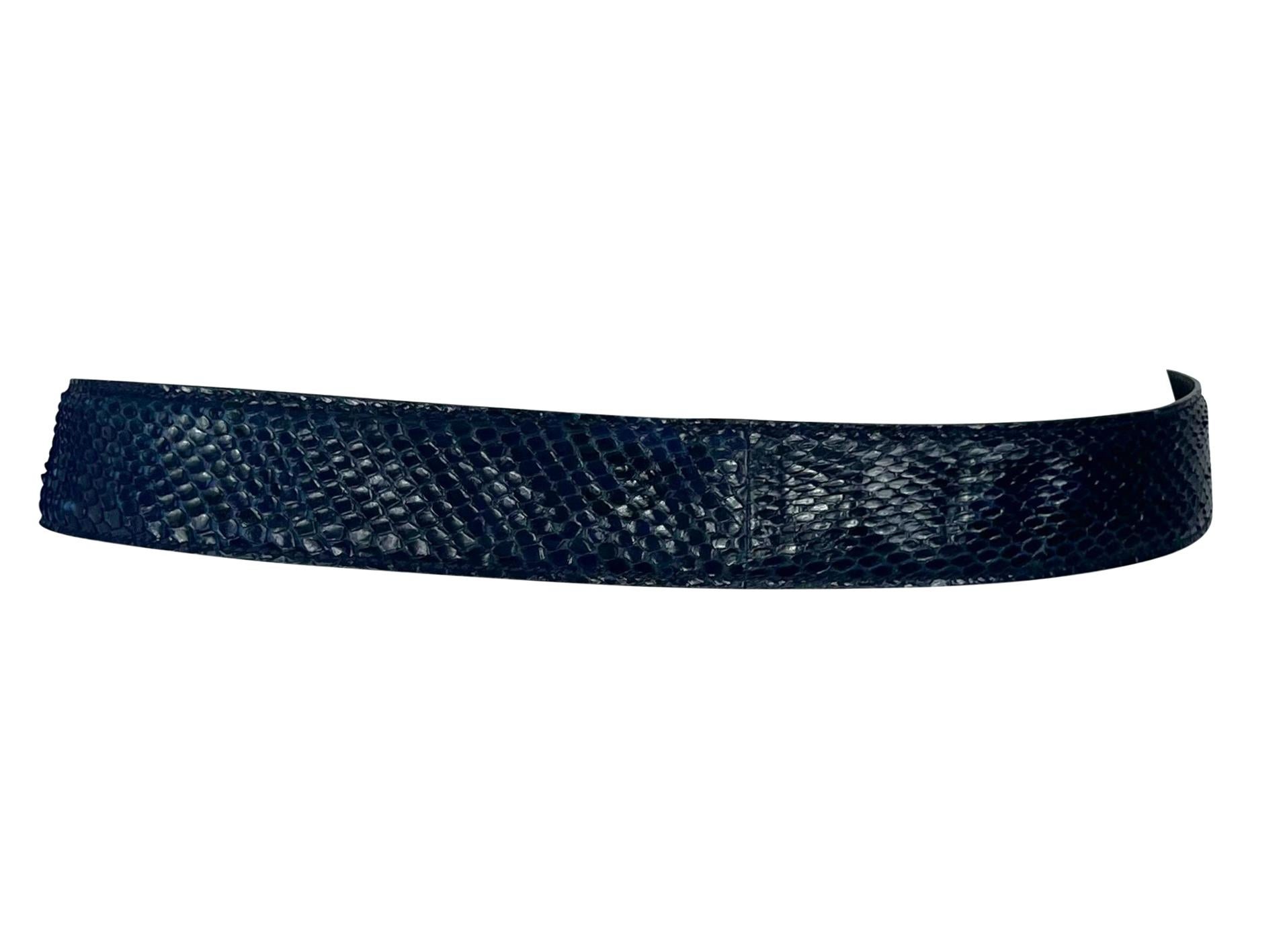 S/S 1996 Gucci by Tom Ford Ad Blue Genuine Python G Circle Buckle Belt For Sale 3