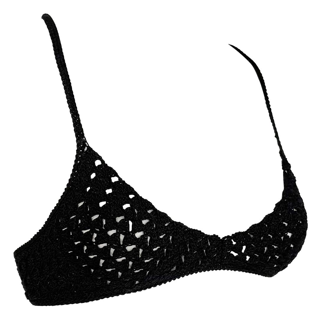 S/S 1996 Gucci by Tom Ford Black Crochet Cotton Sheer GG Clasp Bralette Crop Top In Excellent Condition For Sale In West Hollywood, CA