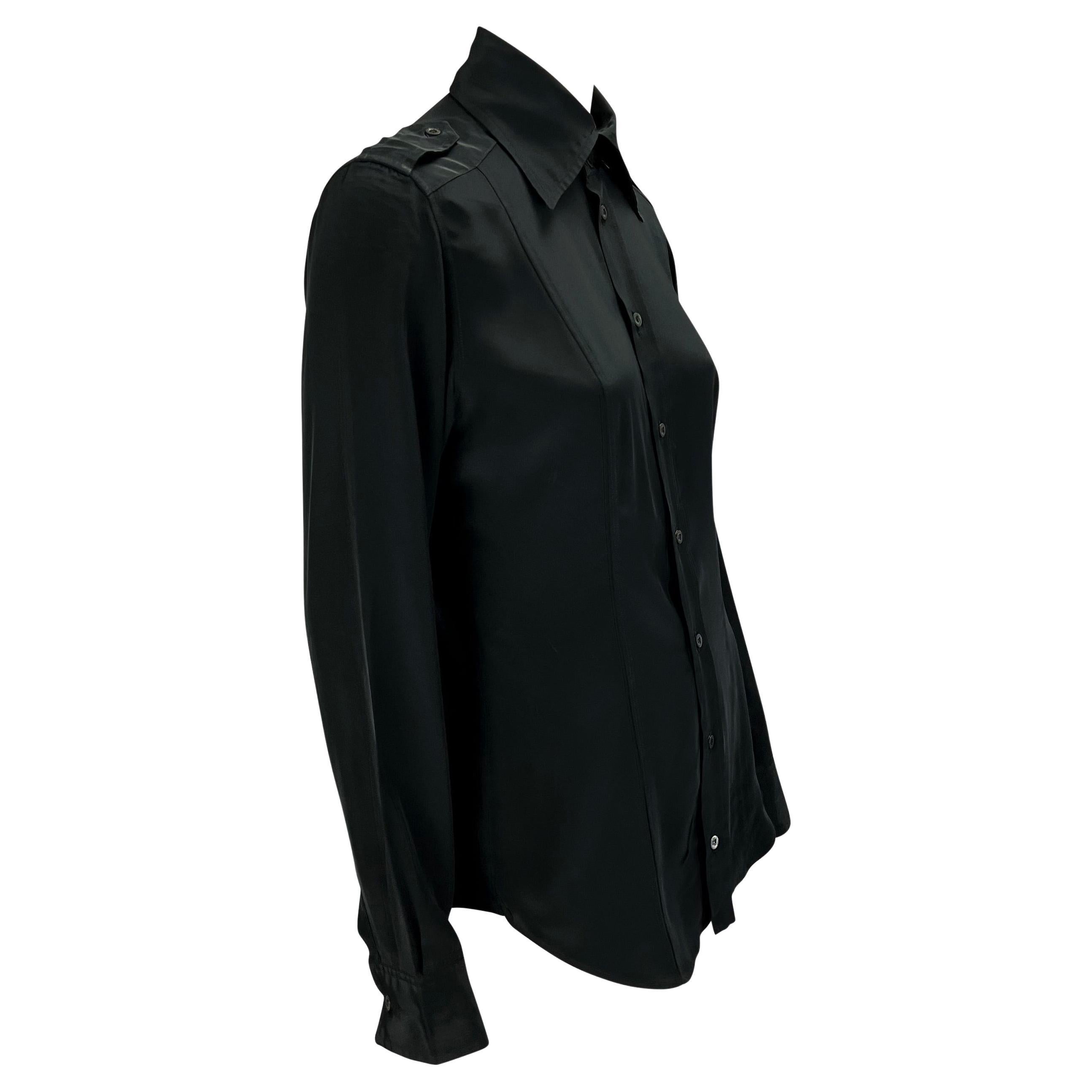 S/S 1996 Gucci by Tom Ford Black Panel Epaulettes Button Up Top For Sale 2