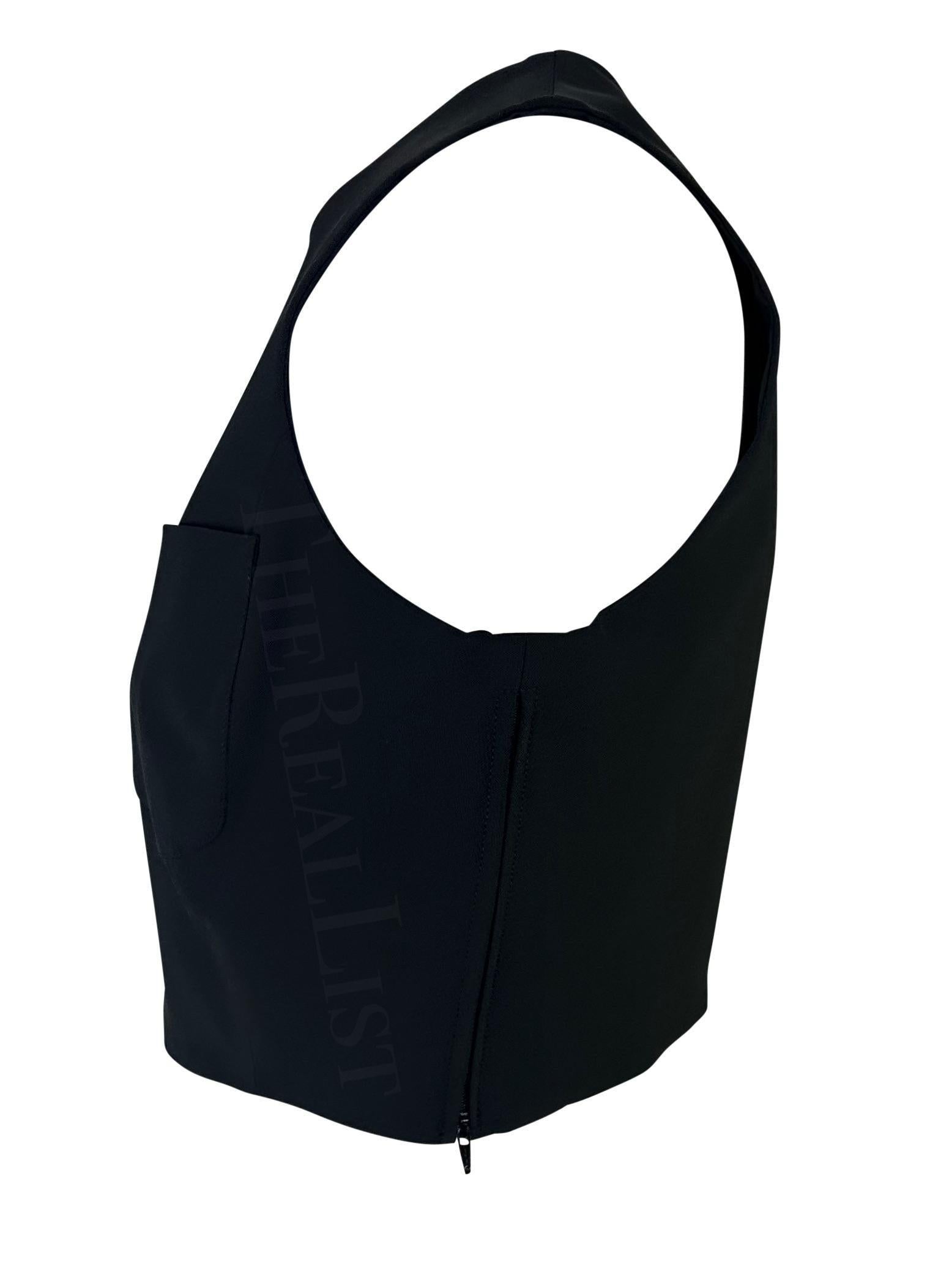 P/E 1996 Gucci by Tom Ford Crop Top in seta nera con due tasche frontali In condizioni ottime in vendita a West Hollywood, CA