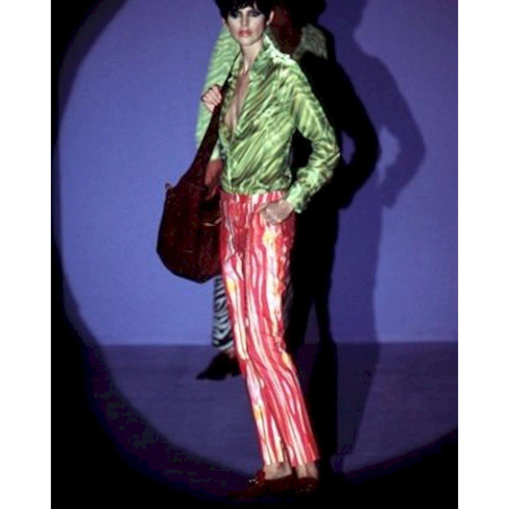 S/S 1996 Gucci by Tom Ford Pink Pattern Trouser For Sale 8