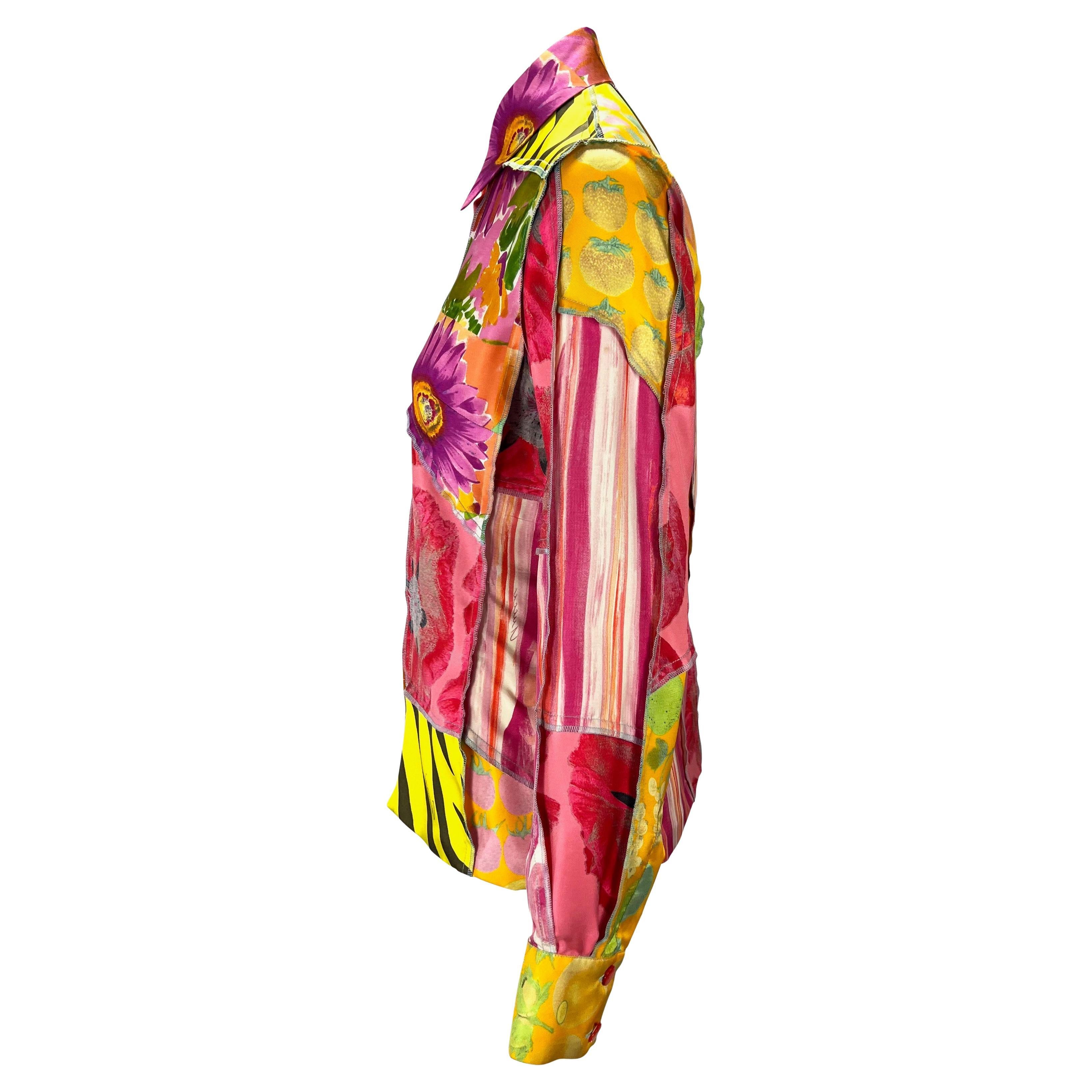 P/E 1996 Gucci by Tom Ford Camicetta con bottoni in seta patchwork con stampa all'interno e all'esterno in vendita 1