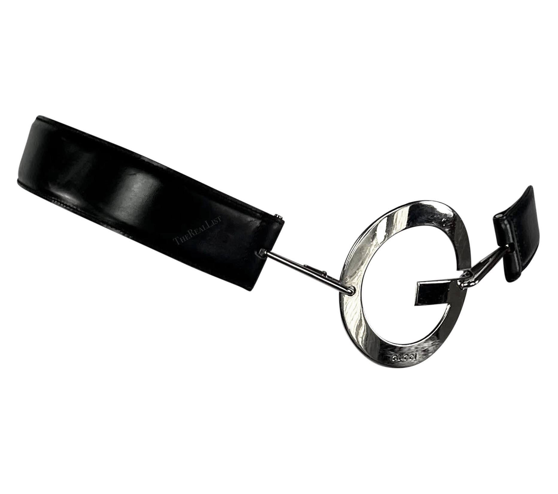 S/S 1996 Gucci by Tom Ford Silver Round G Medallion Buckle Black Belt For Sale 8