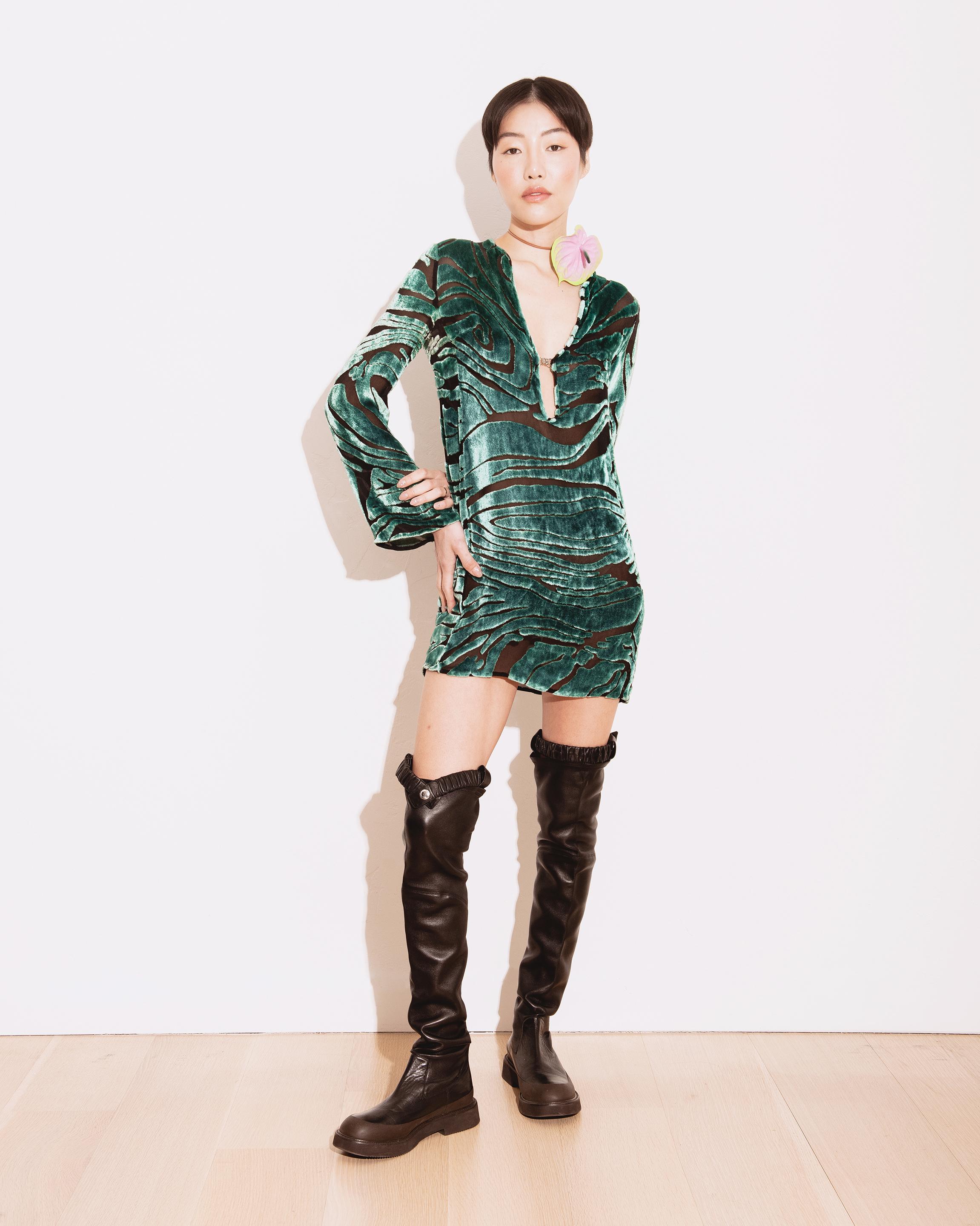 S/S 1996 Gucci Teal Velvet Burnout Mini Dress 5