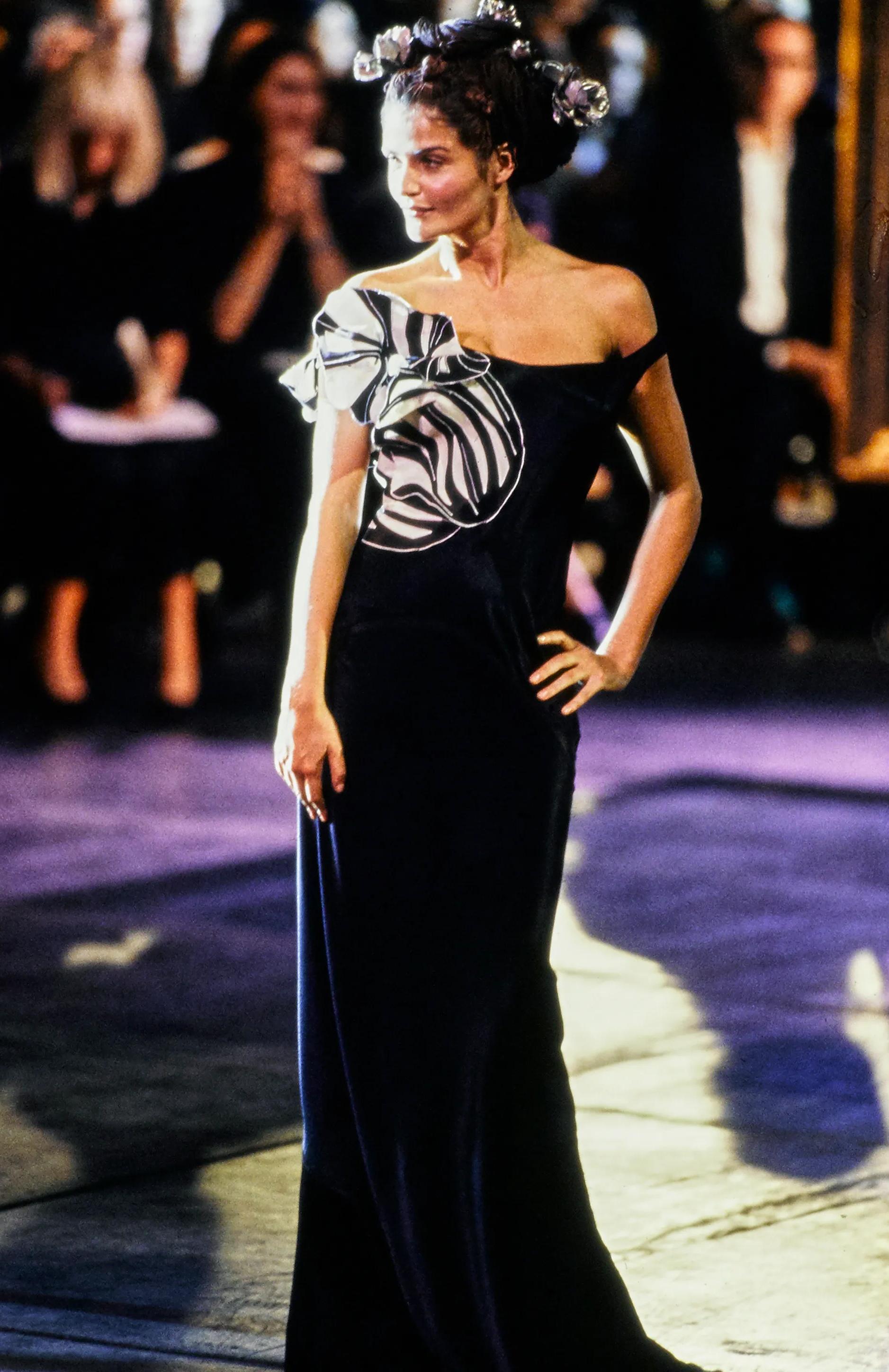 S/S 1996 John Galliano Black and White Sculptural Sleeve Gown with Train 4
