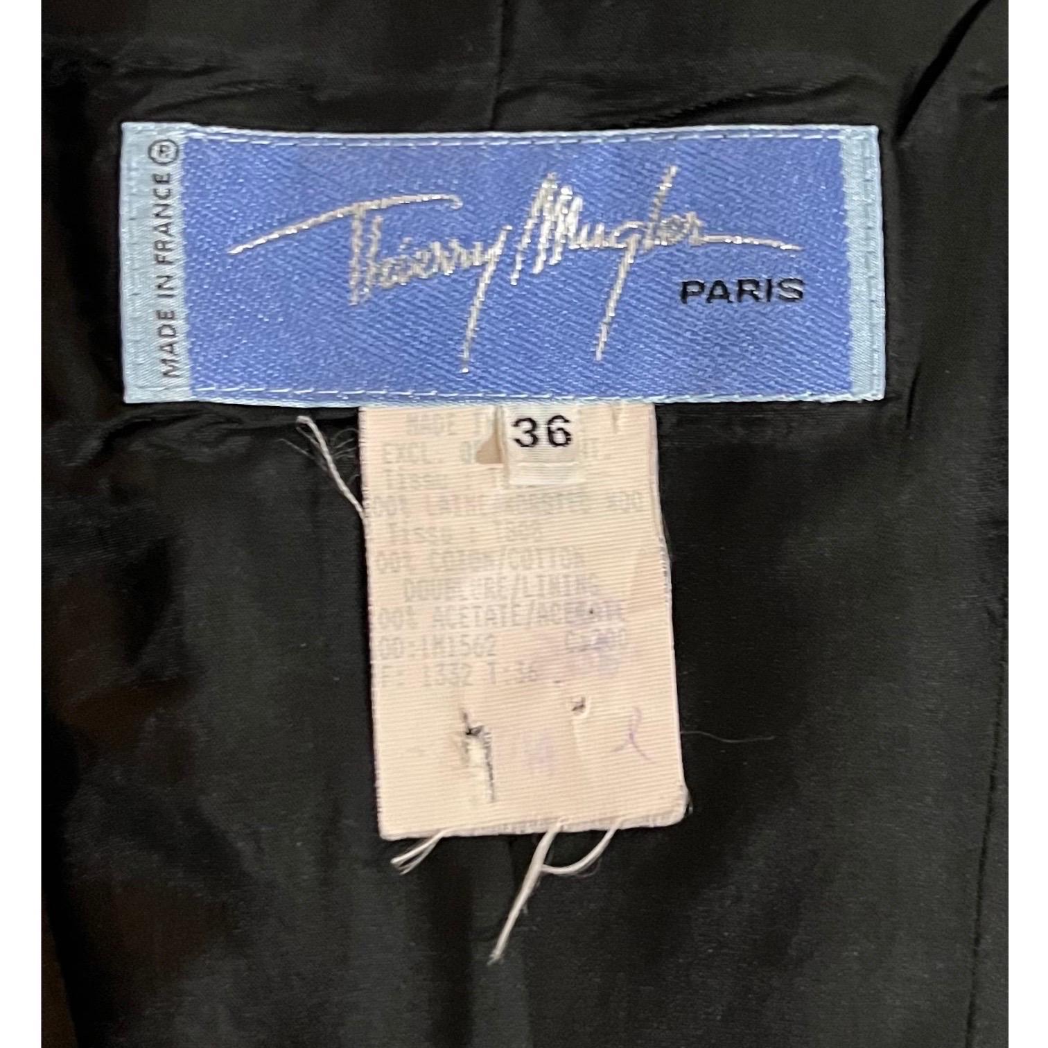 S/S 1996 Thierry Mugler Sculptural Runway Museum Skirt Suit Ensemble For Sale 11