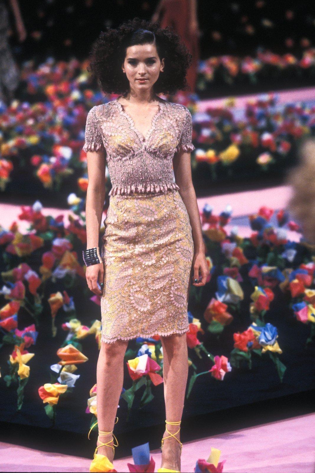 Brown S/S 1997 Chloé by Karl Lagerfeld Runway Sheer Pink Lace Marigold Silk Skirt Set For Sale