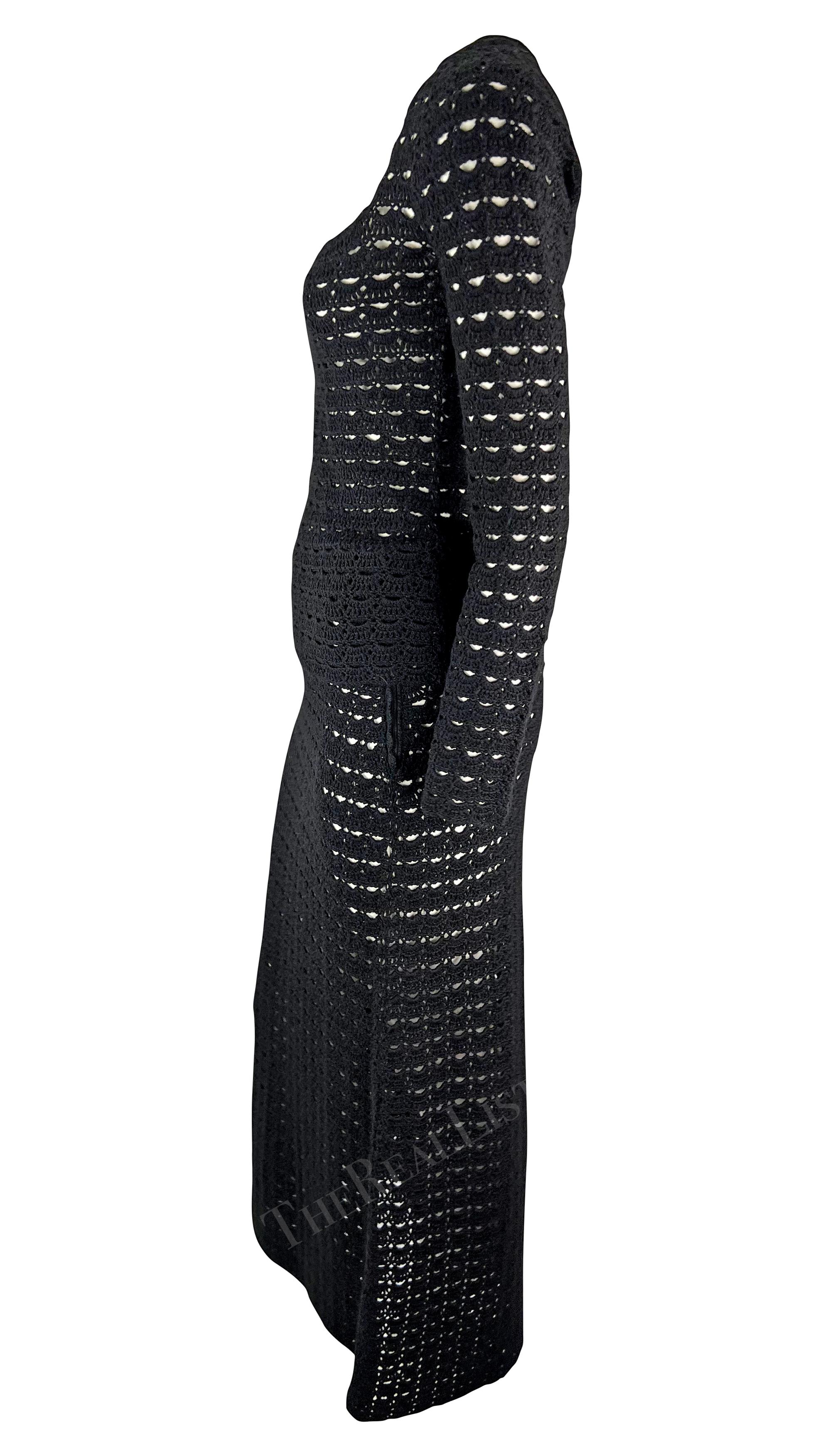S/S 1997 Dolce & Gabbana Black Knit Crochet Maxi Skirt Top Skirt Set en vente 2