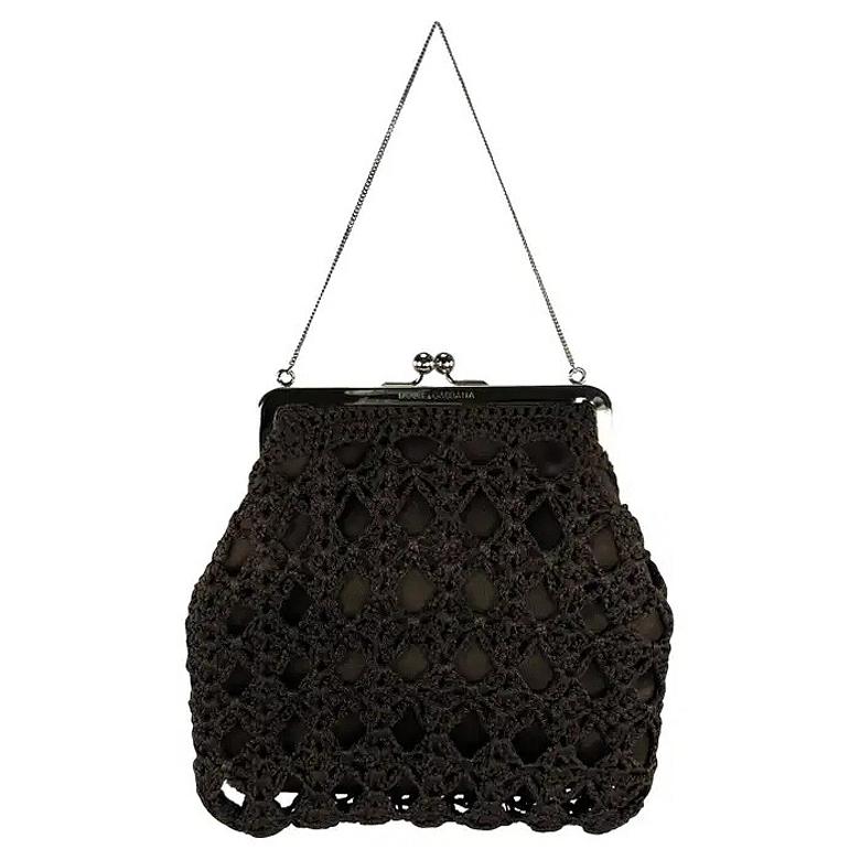S/S 1997 Dolce & Gabbana Mini bolso de noche con cierre de almeja de ganchillo Bown