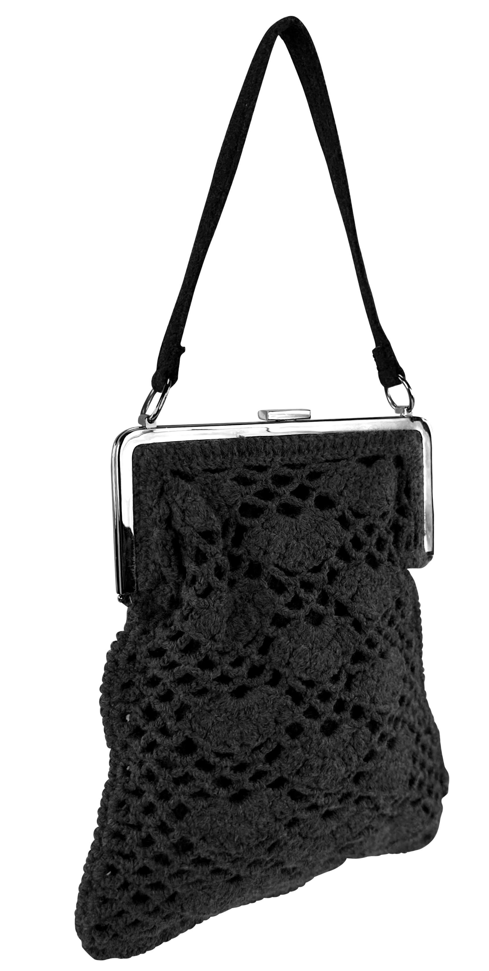 S/S 1997 Dolce & Gabbana Grey Crochet Knit Silver Frame Evening Bag For Sale 1