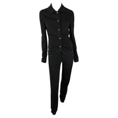 S/S 1997 Gianni Versace Schwarzes Medusa-Hosen-Set mit Wellenschliff aus Stretch