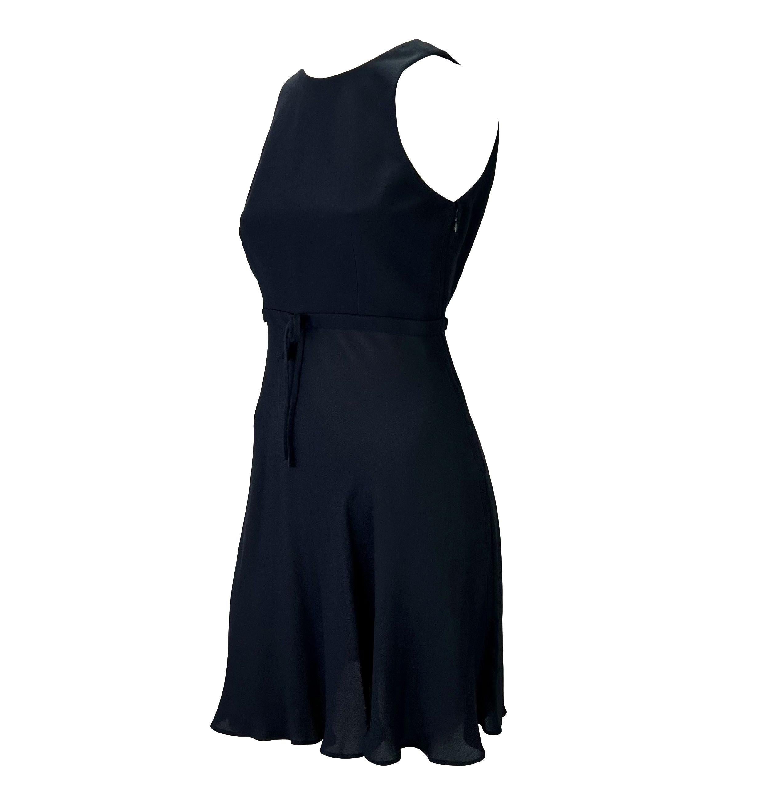 Donna P/E 1997 Gianni Versace Couture Runway Ad Navy Silk Backless Tie Flare Dress in vendita