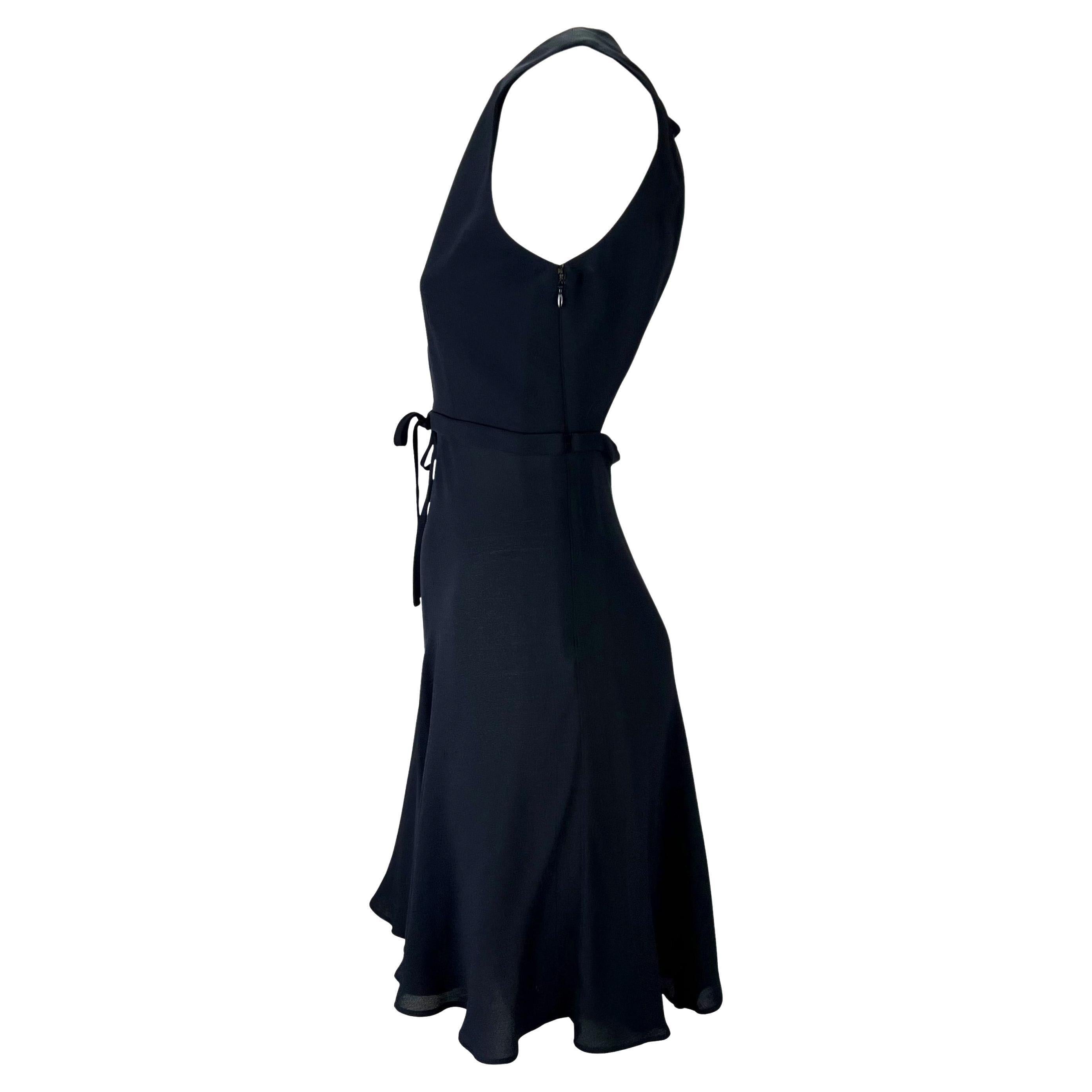 P/E 1997 Gianni Versace Couture Runway Ad Navy Silk Backless Tie Flare Dress in vendita 2