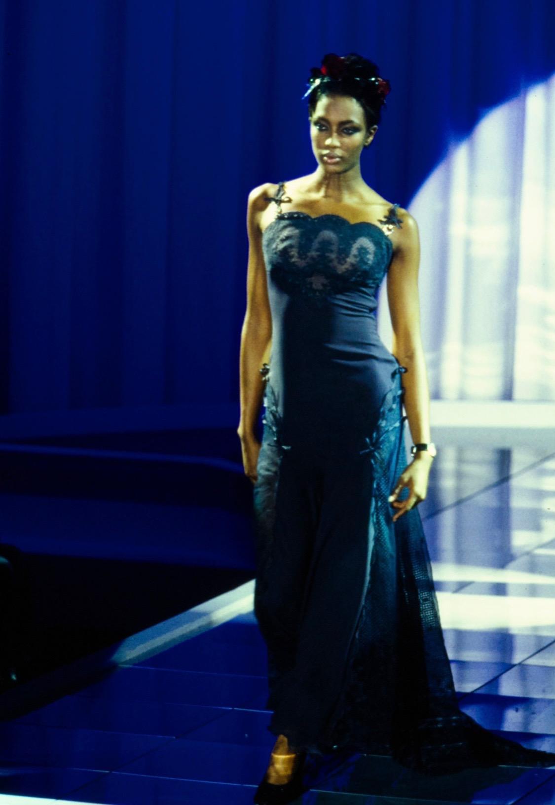 naomi campbell versace wedding dress