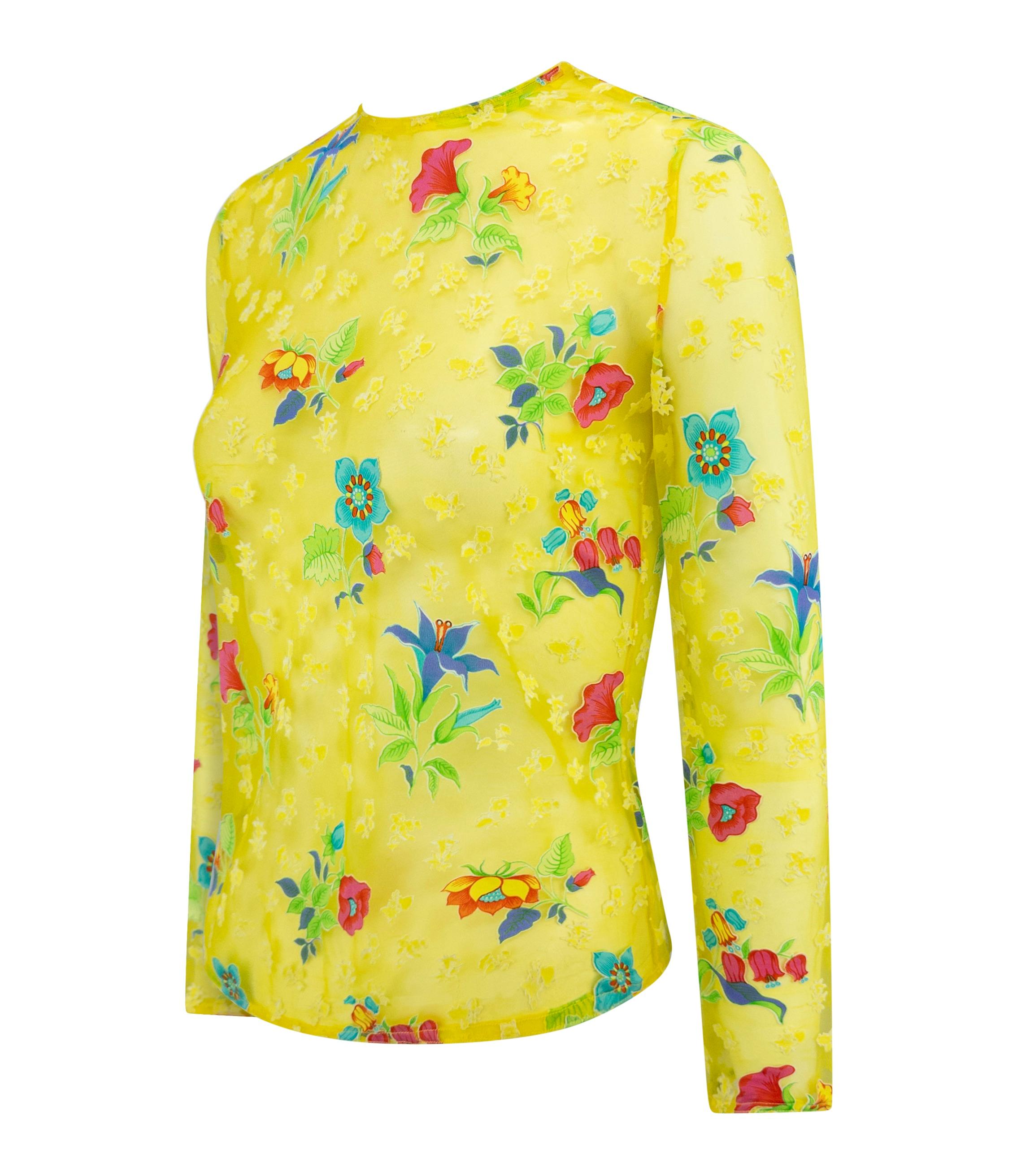 P/E 1997 Gianni Versace - Top a maniche lunghe in maglia gialla brillante e floreale In condizioni ottime in vendita a West Hollywood, CA