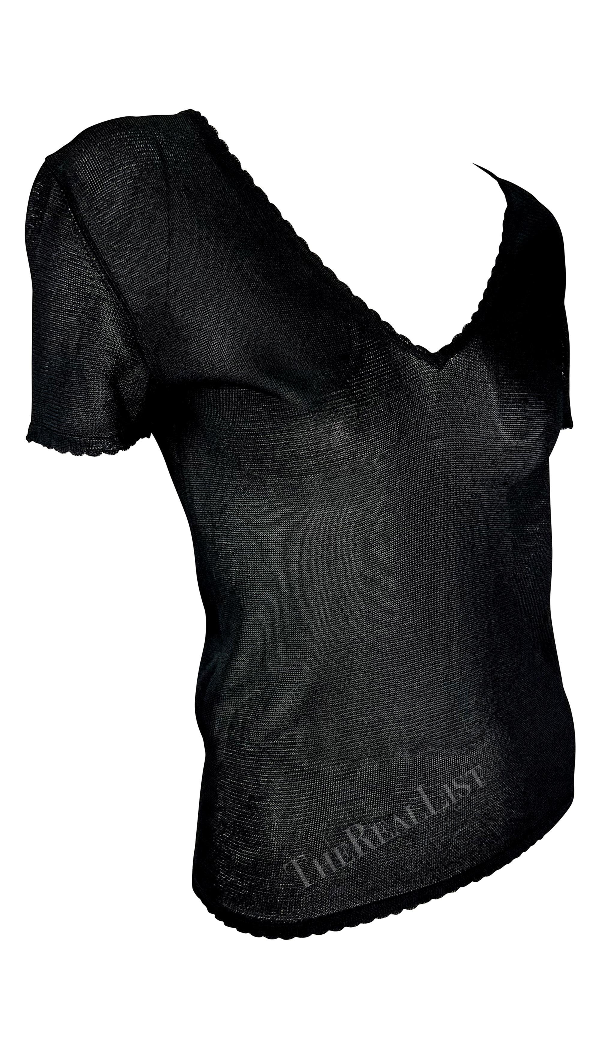 S/S 1997 Gianni Versace Scallop Knit Sheer Viscose V-Neck Black Sweater Top en venta 3