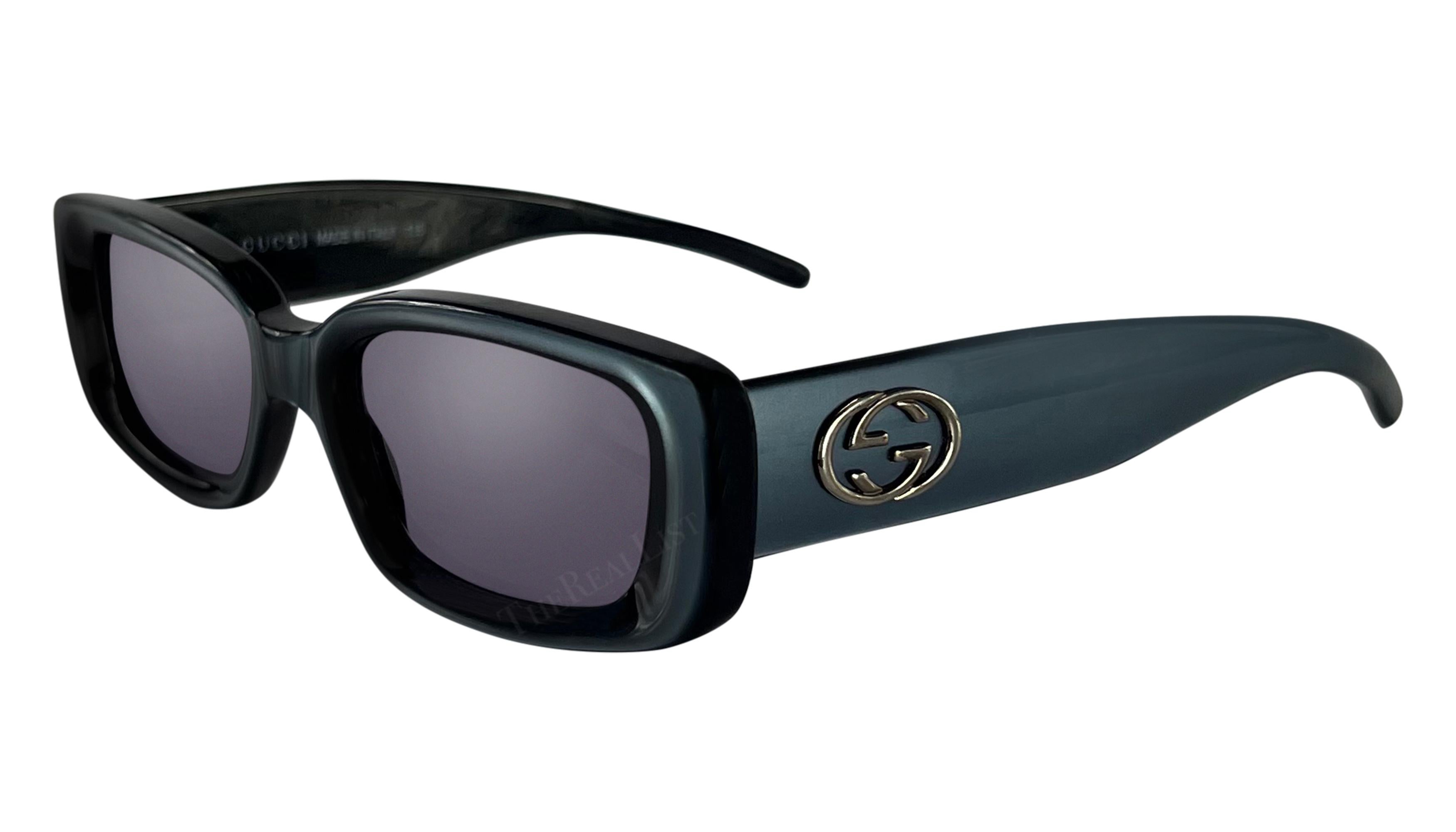 S/S 1997 Gucci for Tom Ford Anzeige Blau Metallic GG Logo Rechteckige Sonnenbrille im Angebot 1
