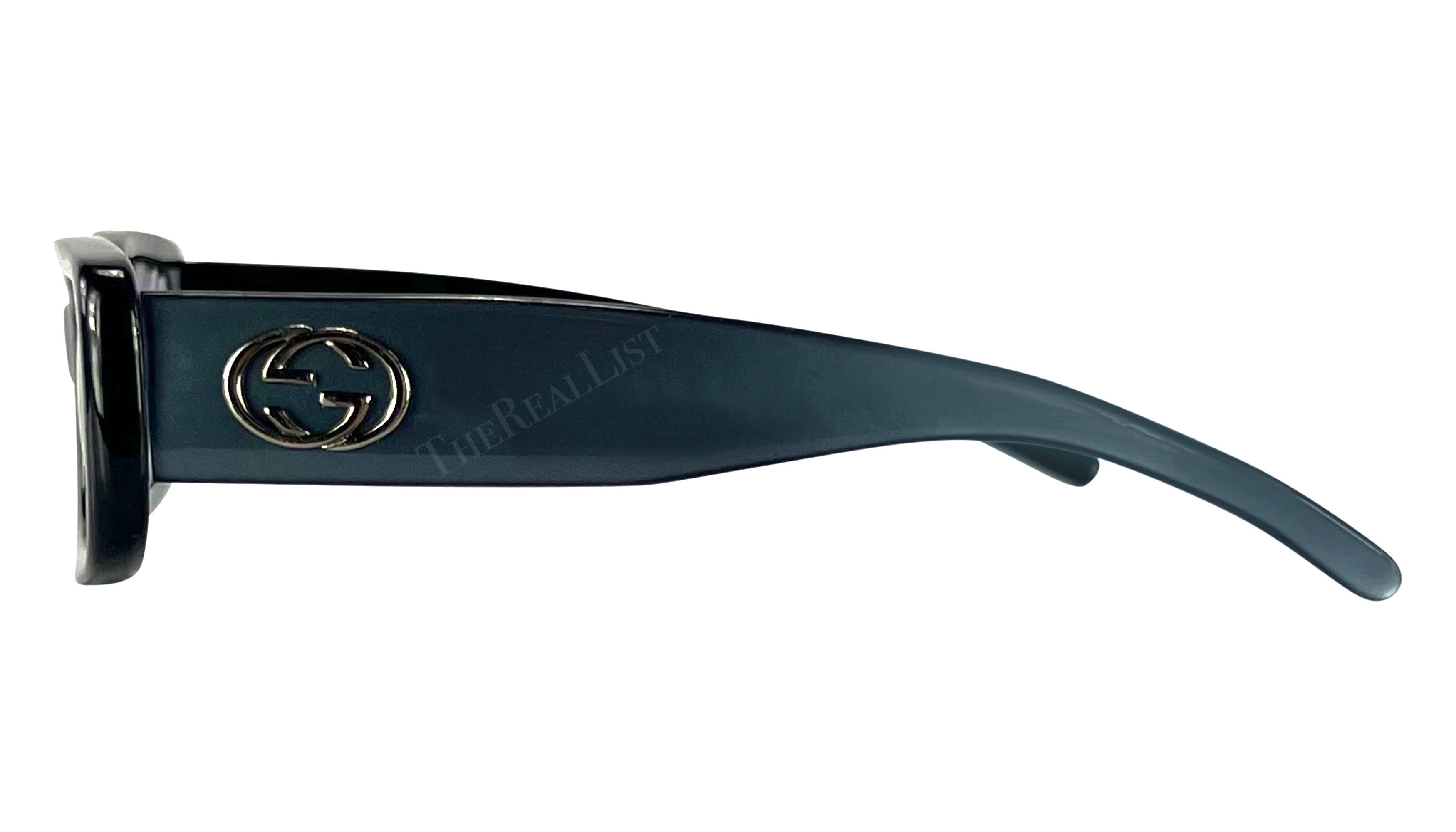 S/S 1997 Gucci for Tom Ford Anzeige Blau Metallic GG Logo Rechteckige Sonnenbrille im Angebot 1