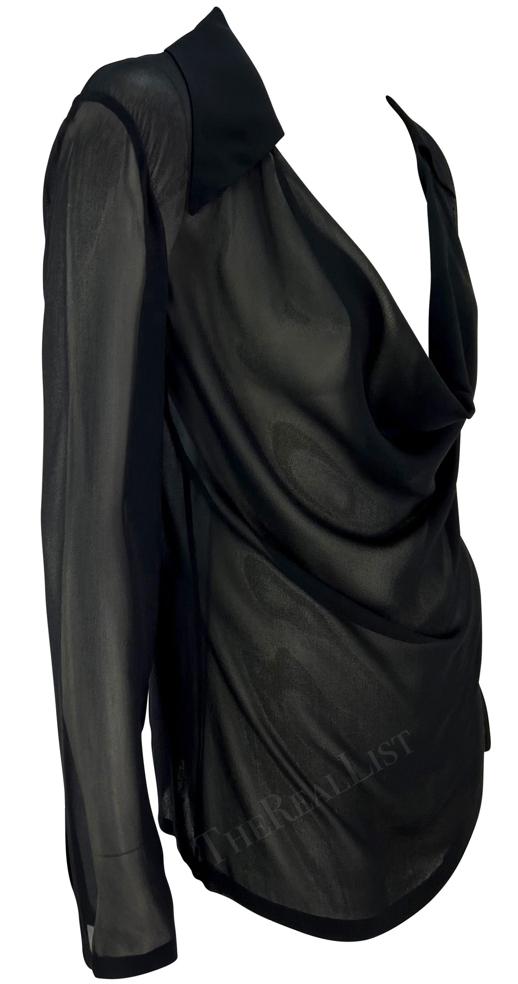 P/E 1997 Gucci by Tom Ford Top nero con scollo a cappuccio e colletto a tuffo in vendita 1