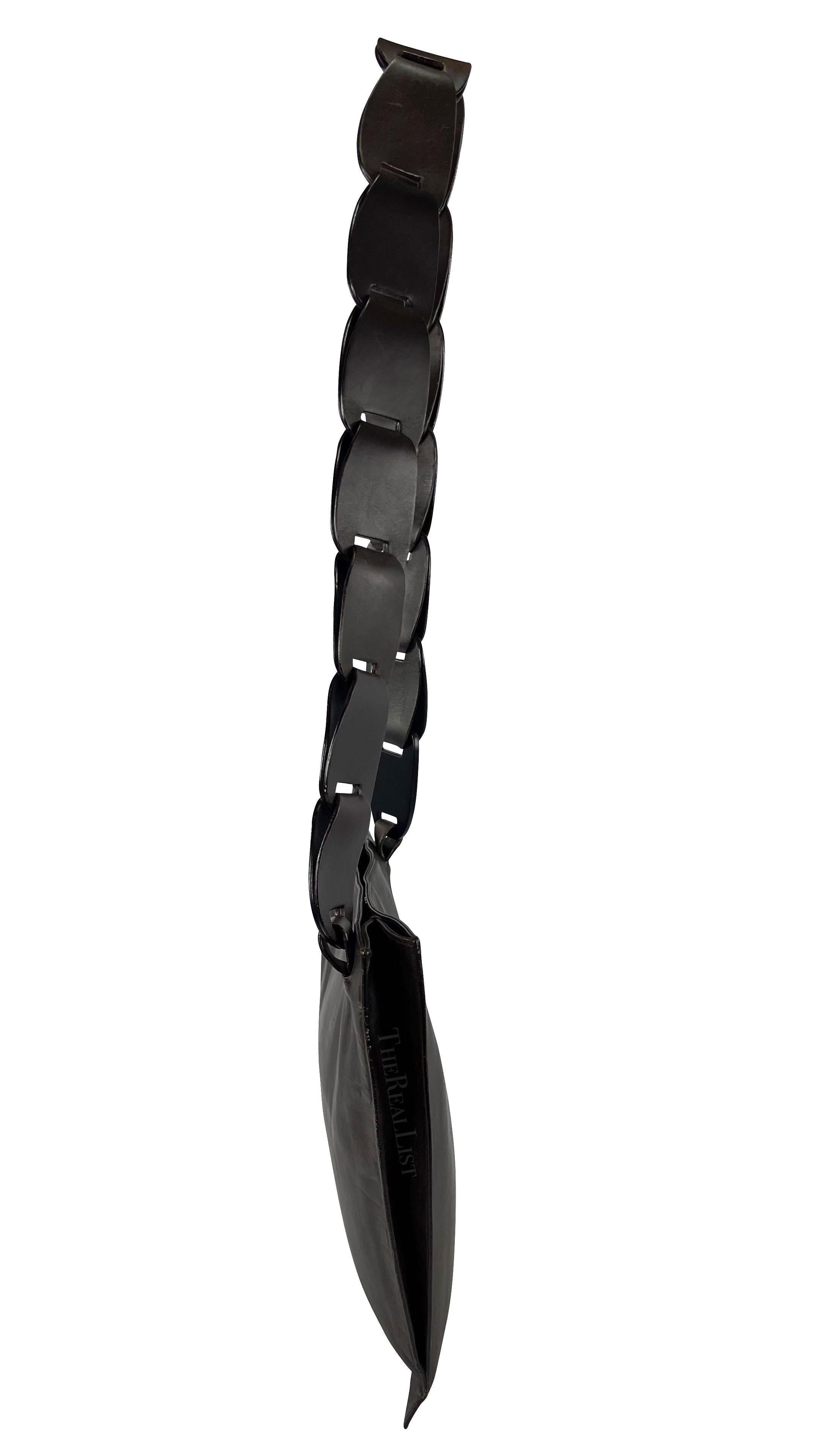S/S 1997 Gucci for Tom Ford Umhängetasche aus braunem Leder mit Inerlocking Strap (Schwarz) im Angebot