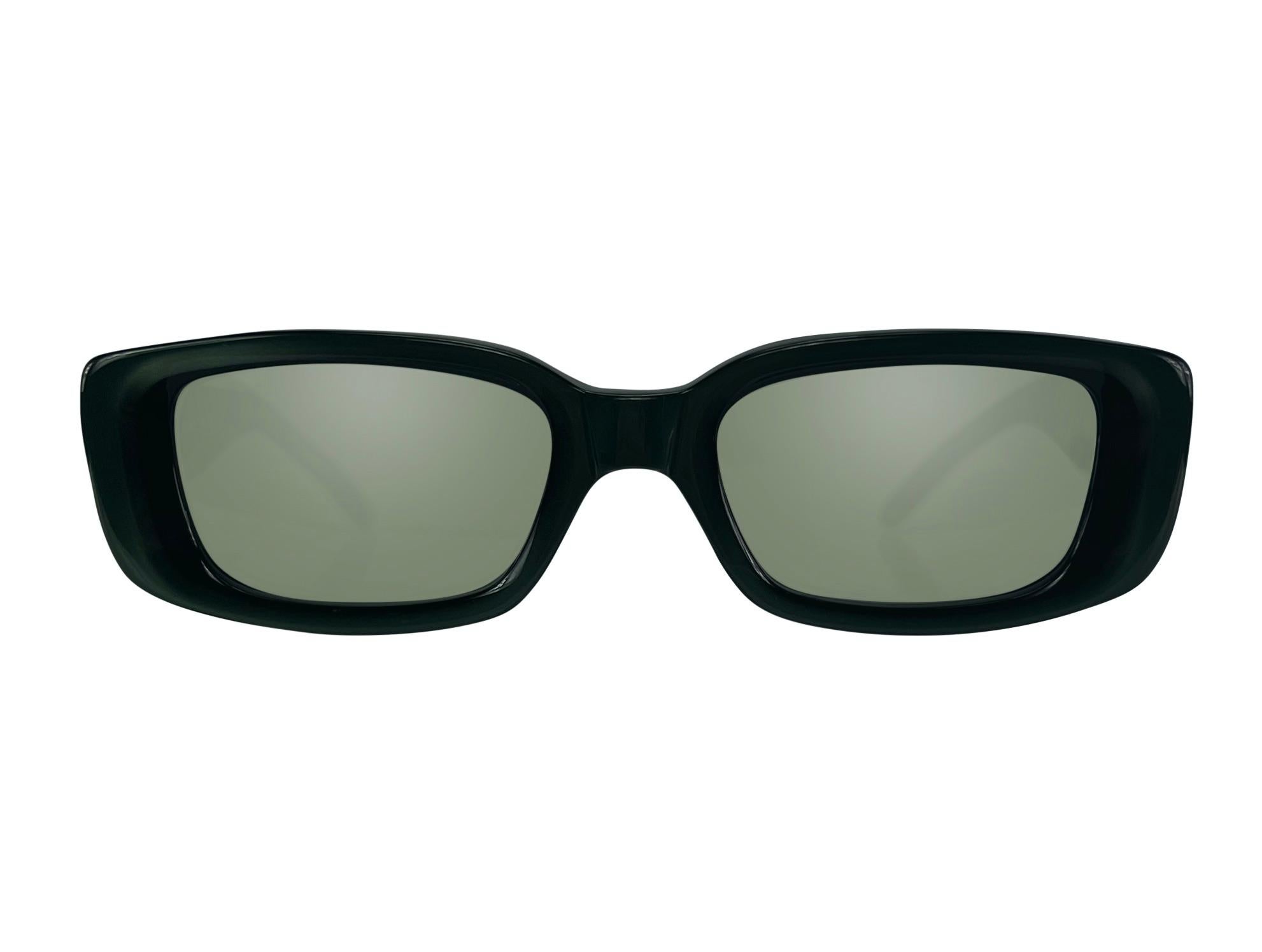 Noir S/S 1997  Gucci by Tom Ford GG Logo Green Luster Lunettes de soleil rectangulaires en acrylique en vente