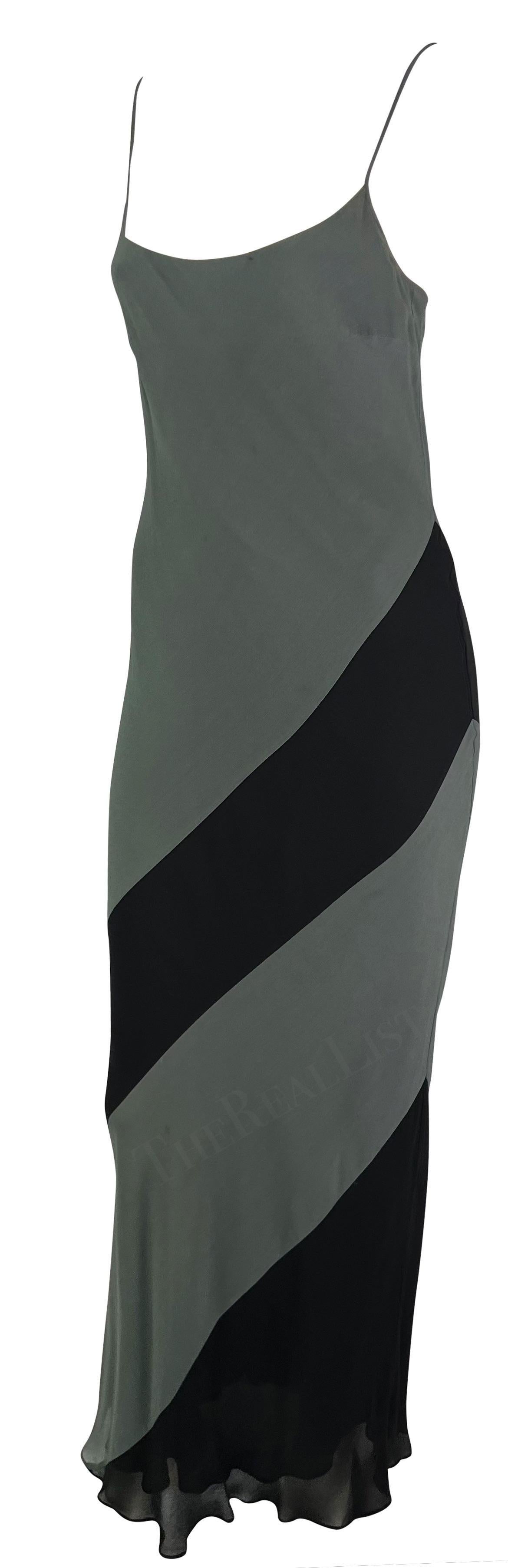 P/E 1997 Gucci by Tom Ford Abito da sera con pannello grigio e nero In condizioni buone in vendita a West Hollywood, CA