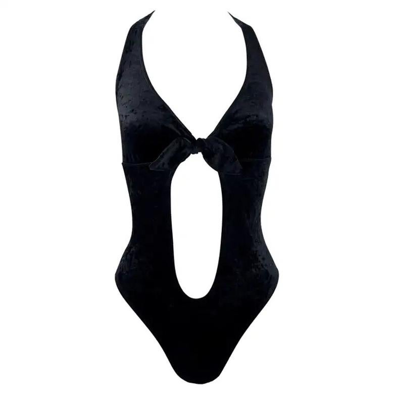 F/S 1997 Paco Rabanne Laufsteg Samt Tief ausgeschnittenes Bodysuit-Oberteil mit Krawatte vorne im Angebot