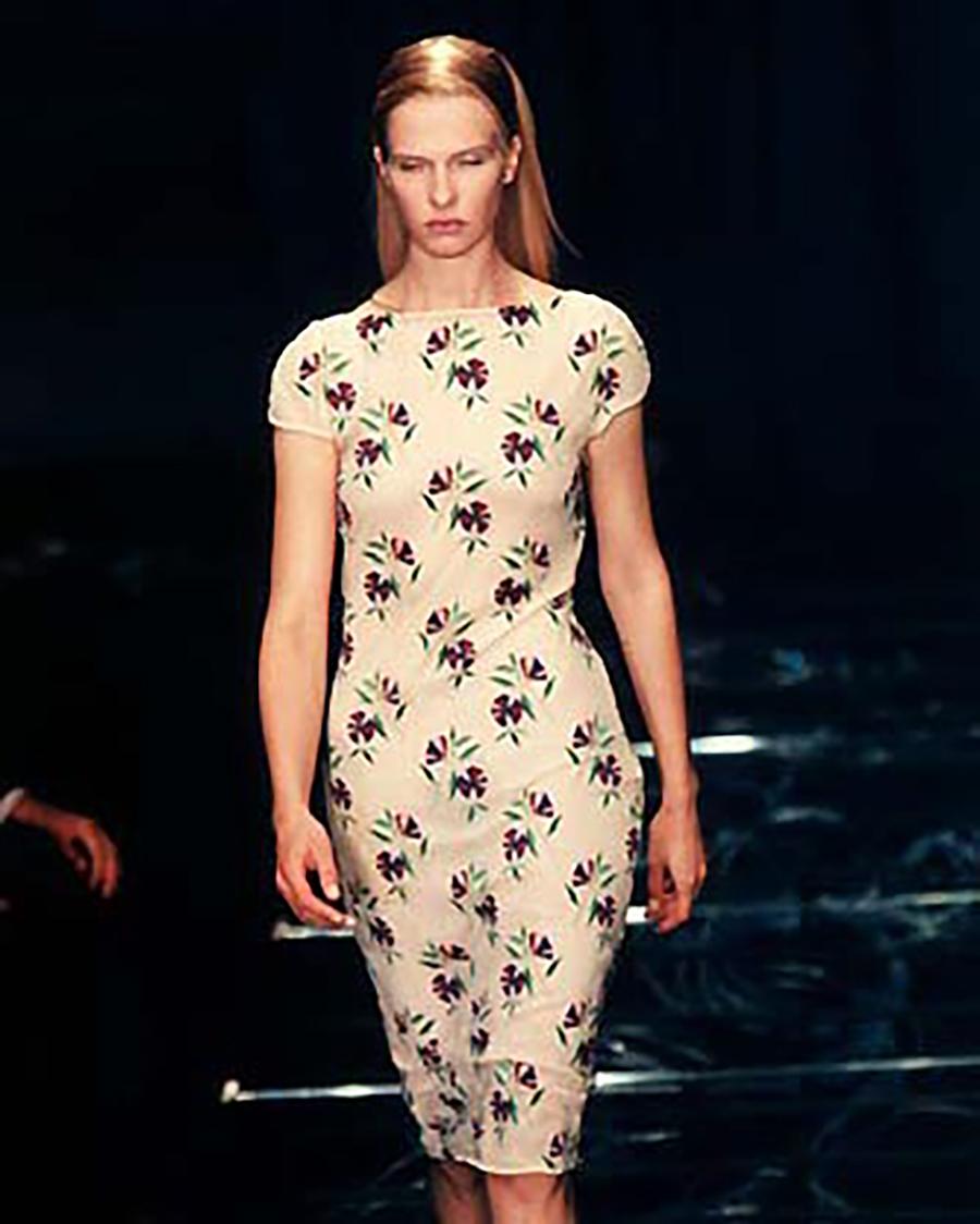 S/S 1998 Gianni Versace Cap Sleeve Geometric Floral Dress 1