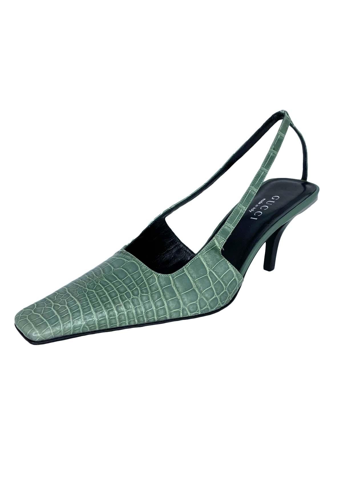 Gris S/S 1998 Gucci by Tom Ford Green Alligator Crystal G Square Toe Kitten Heels NWT en vente