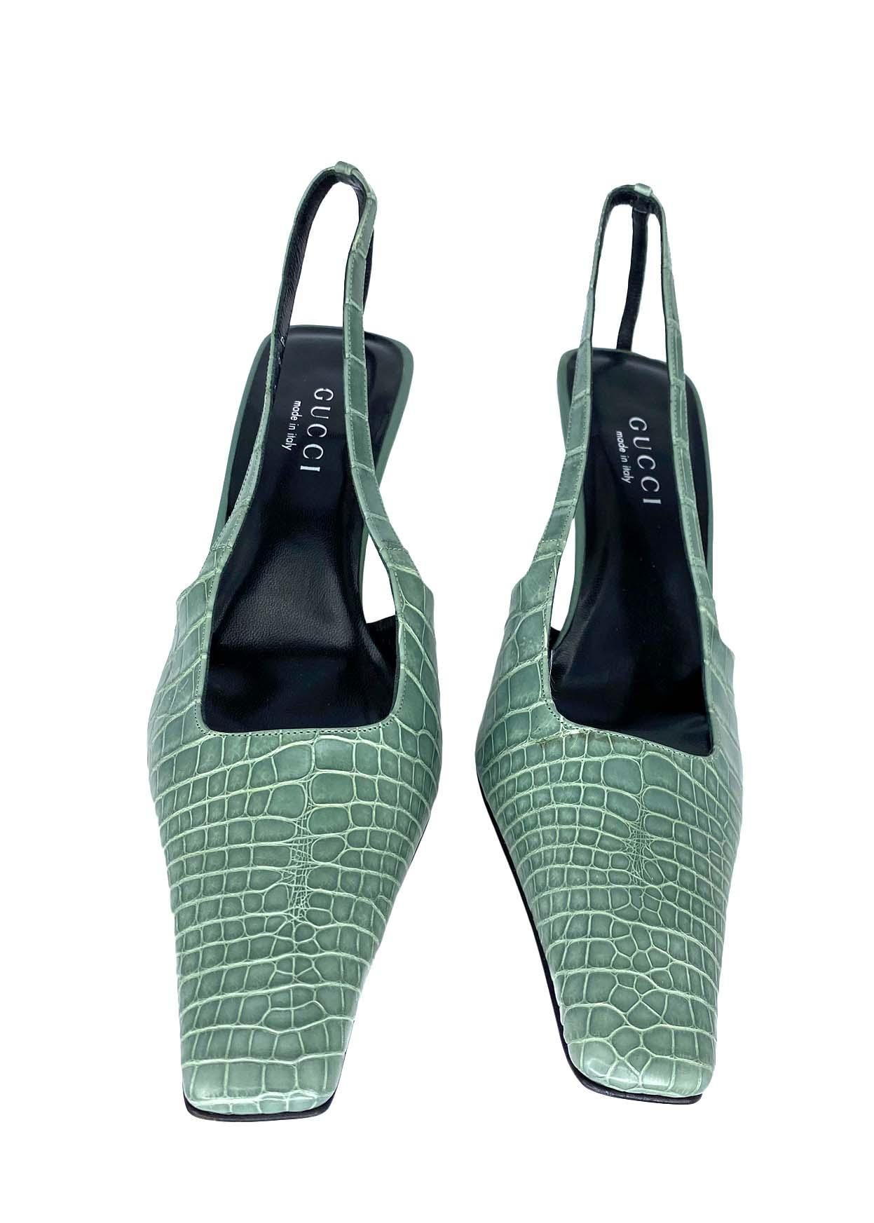 Gray S/S 1998 Gucci by Tom Ford Green Alligator Crystal G Square Toe Kitten Heels NWT For Sale