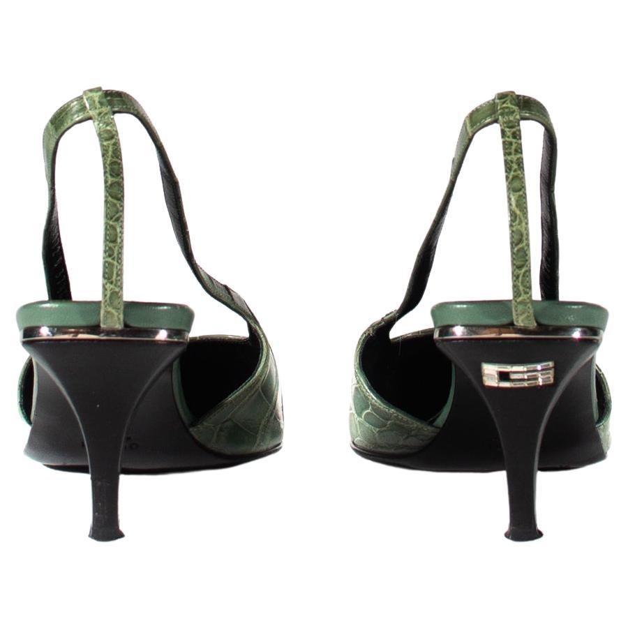 P/E 1998 Gucci by Tom Ford Greene & Greene Light Alligator Kitten Heels Crystal G In condizioni buone in vendita a West Hollywood, CA