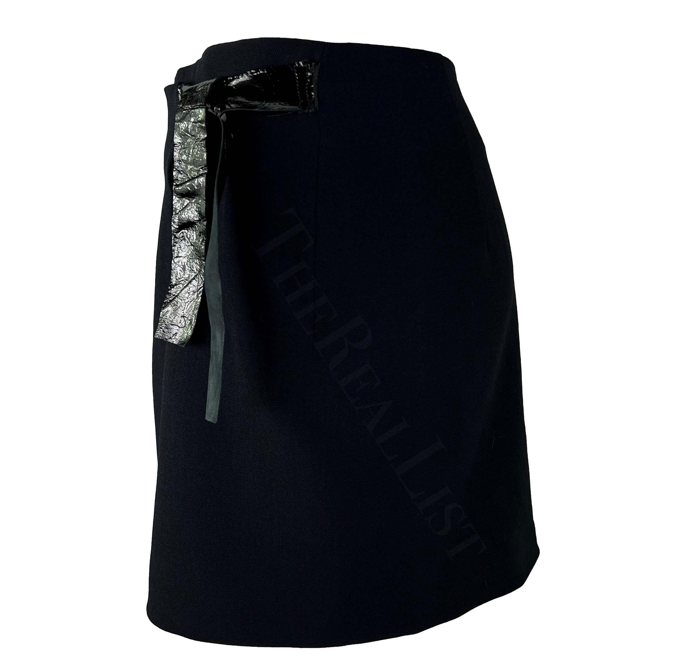 Women's S/S 1998 Gucci by Tom Ford Prototype Sample Patent Leather Wrap Mini Skirt For Sale