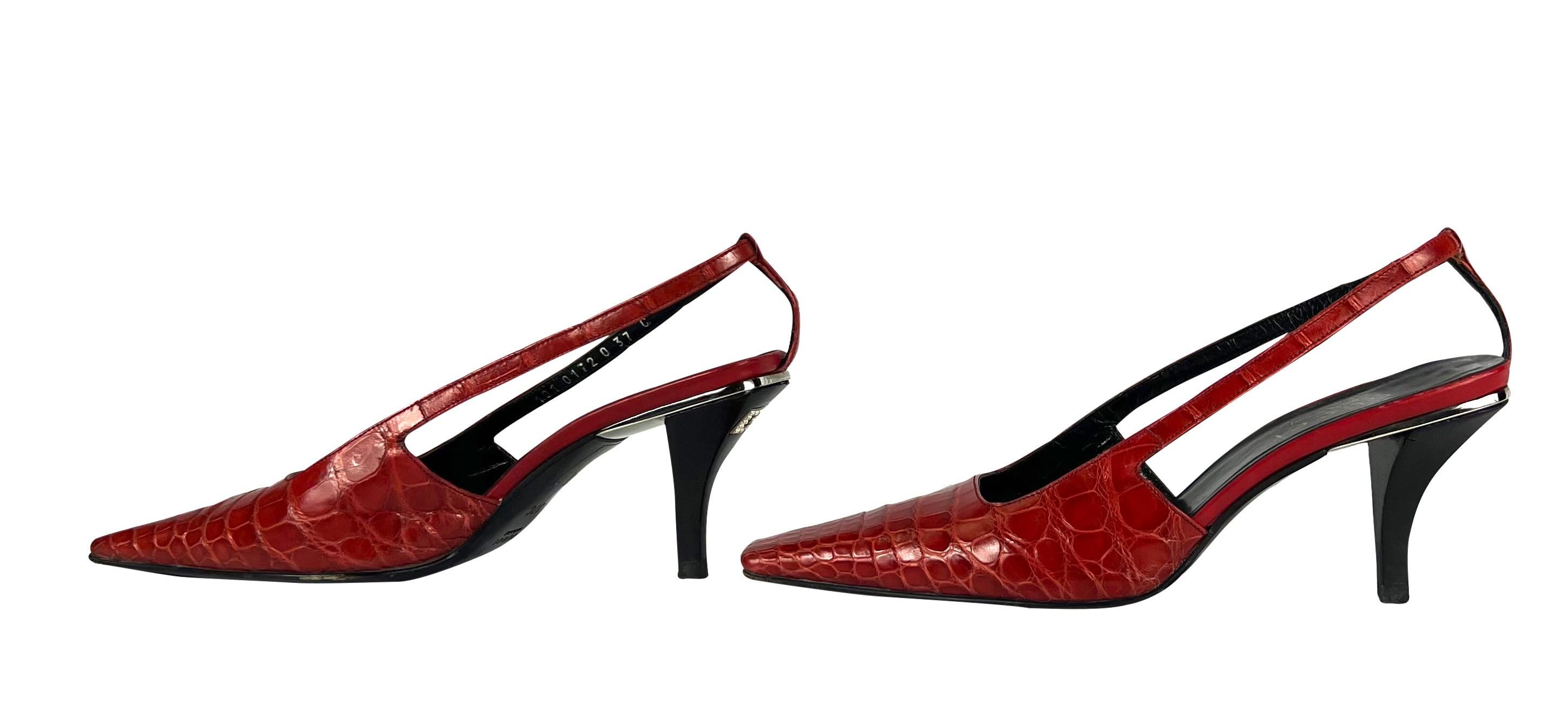 Women's S/S 1998 Gucci by Tom Ford Red Alligator Crystal G Kitten Heels Size Size 37 C For Sale