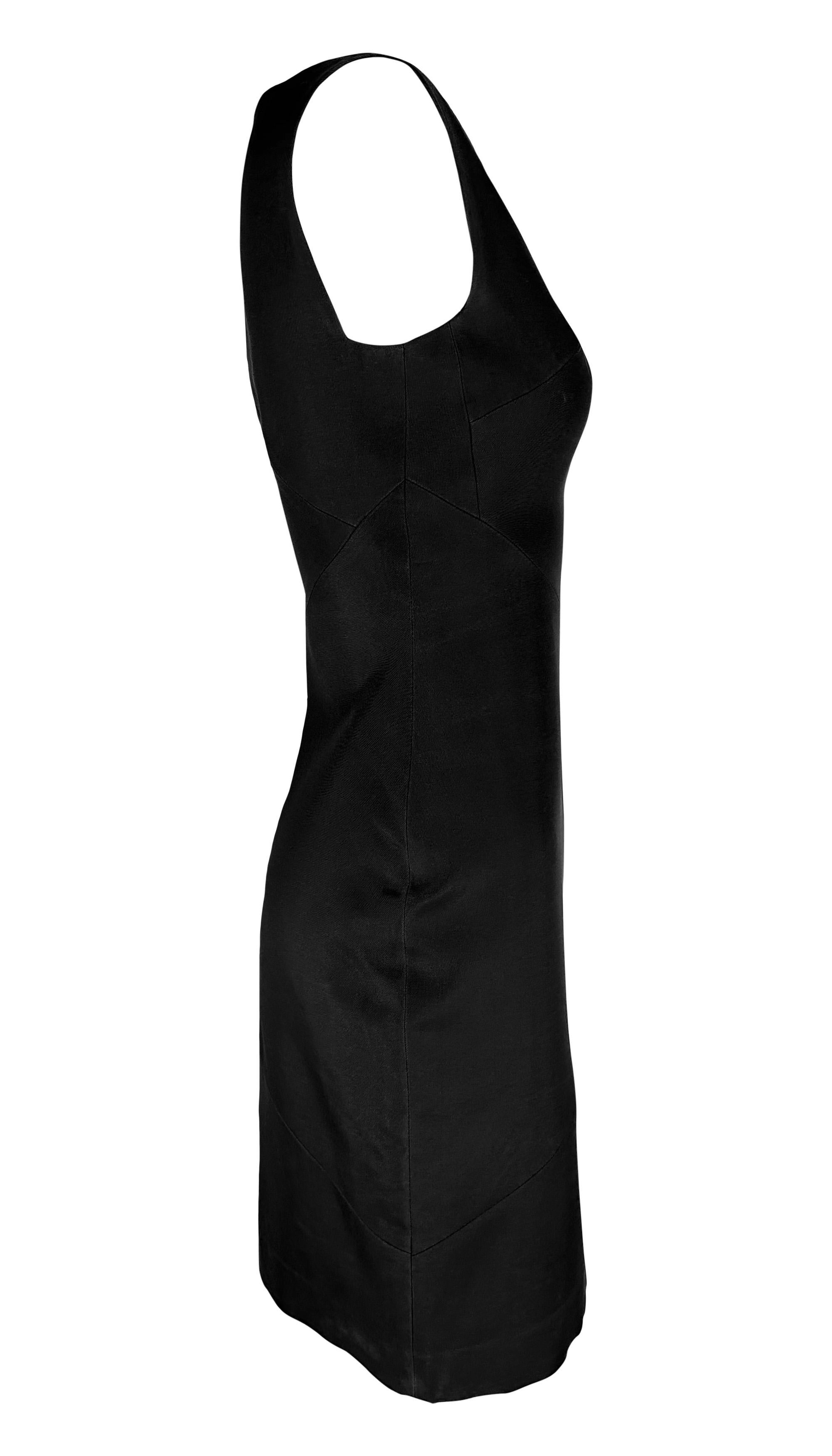 S/S 1998 Gucci by Tom Ford Runway Black Sleeveless Panel Bateau Pencil Dress For Sale 4