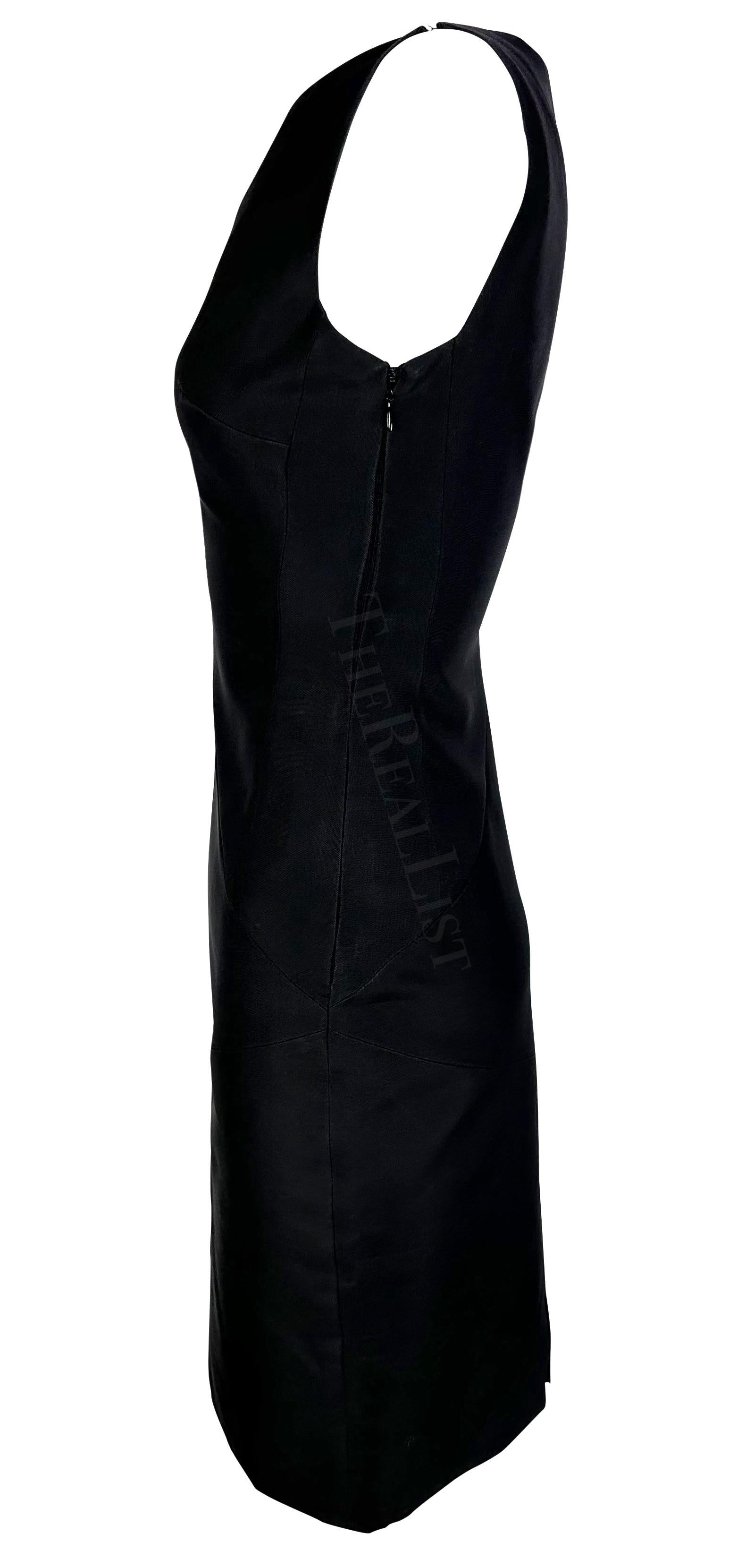 S/S 1998 Gucci by Tom Ford Runway Black Sleeveless Panel Bodycon Bateau Dress For Sale 1