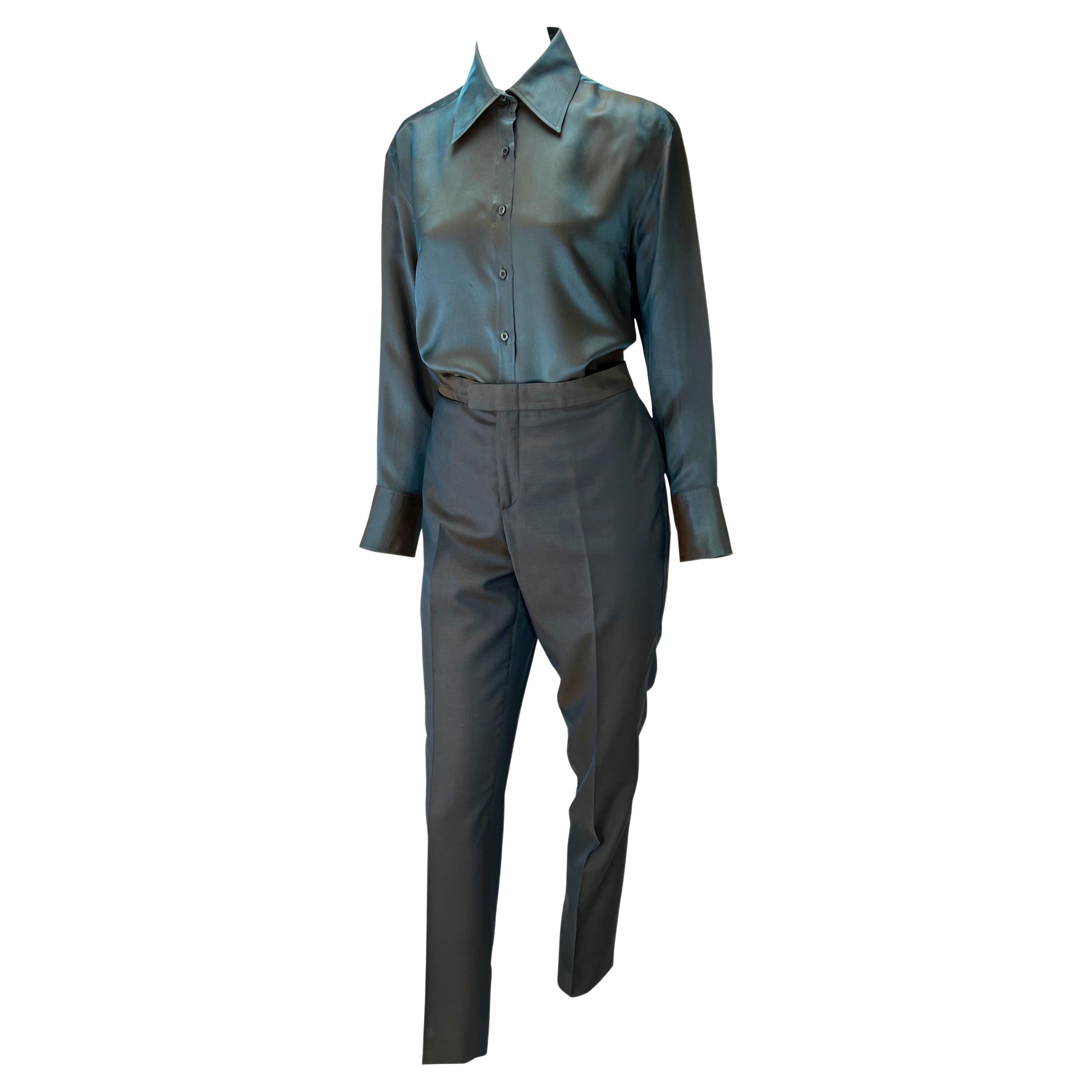 S/S 1998 Gucci for Tom Ford Laufsteg Schillernder Satin Grau Rost Button Up Pant Set (Schwarz) im Angebot