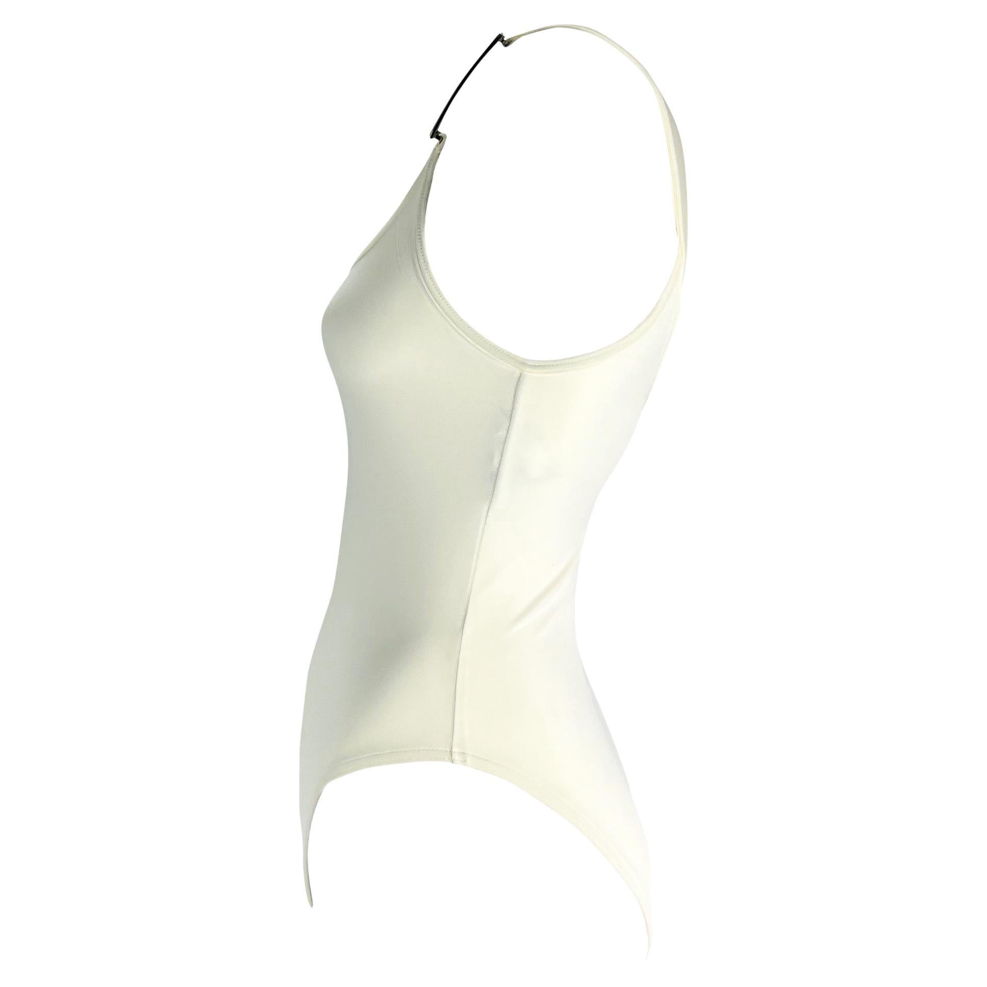 S 1998 - Gucci by Tom Ford - Maillot de bain blanc une pièce avec boucle « G » Excellent état à West Hollywood, CA