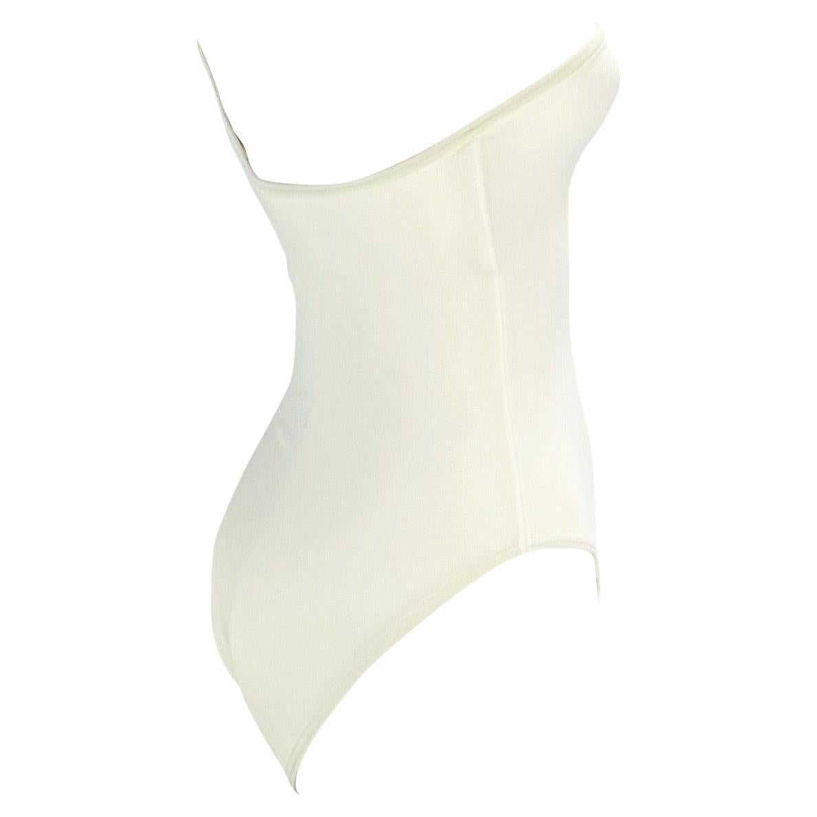S 1998 - Gucci by Tom Ford - Maillot de bain blanc une pièce avec boucle « G » 1