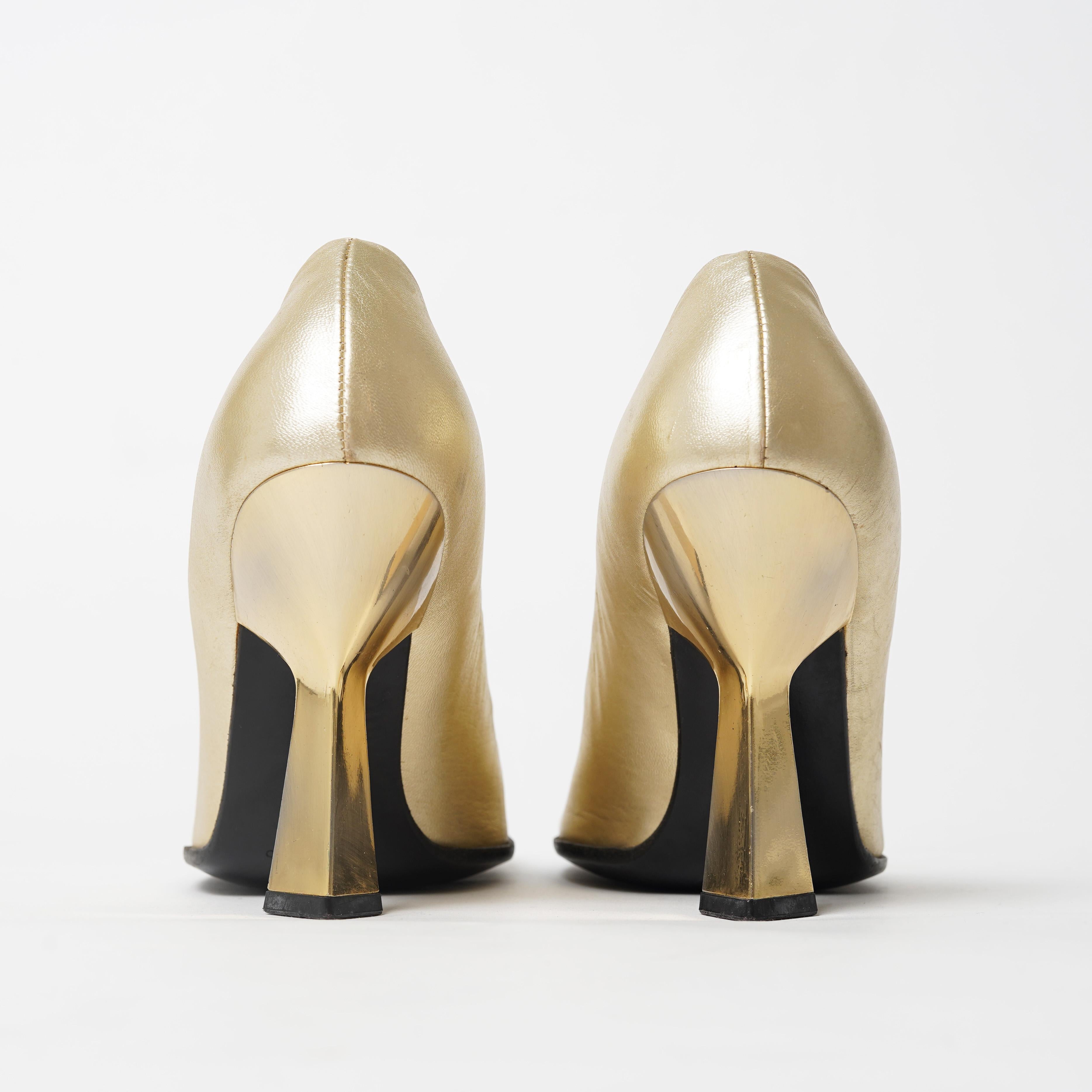 S/S 1998 Miu Miu Runway Chaussures à talon miroir État moyen - En vente à Berlin, DE
