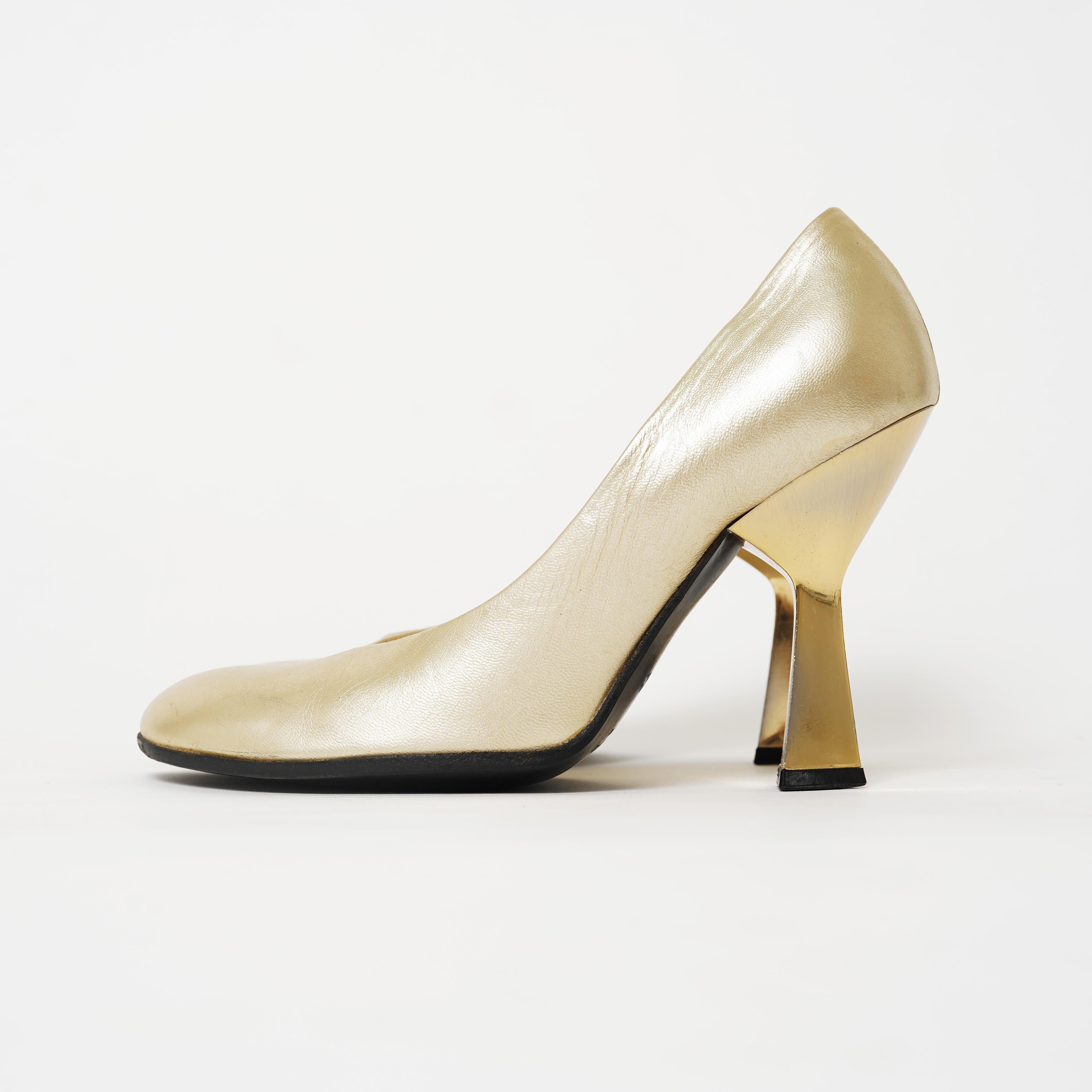 S/S 1998 Miu Miu Runway Chaussures à talon miroir en vente 1