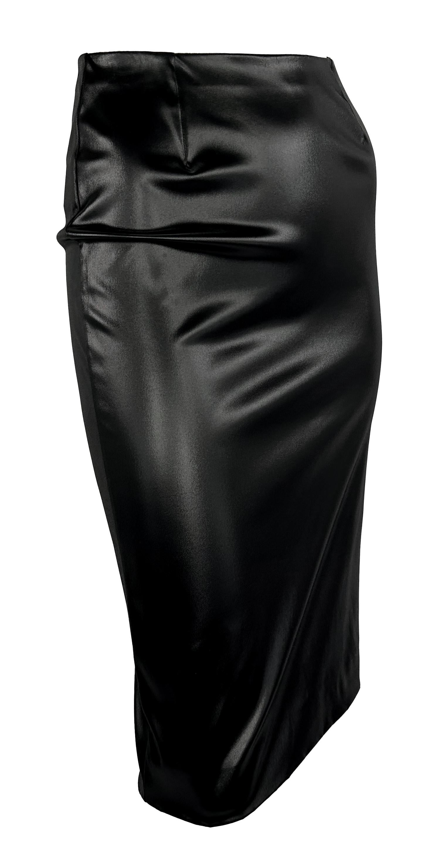 Dolce & Gabbana Runway S/S 1999 - Jupe fourreau moulante noire Wet Look en vente 3