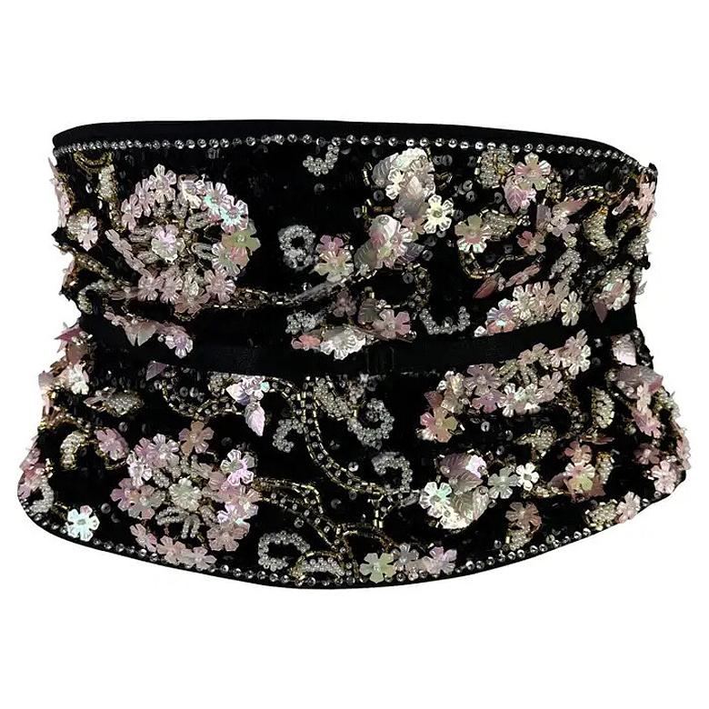 S/S 1999 Pasarela Dolce & Gabbana Cinturón de cintura con corsé de cuentas florales deshuesado Obi Wrap